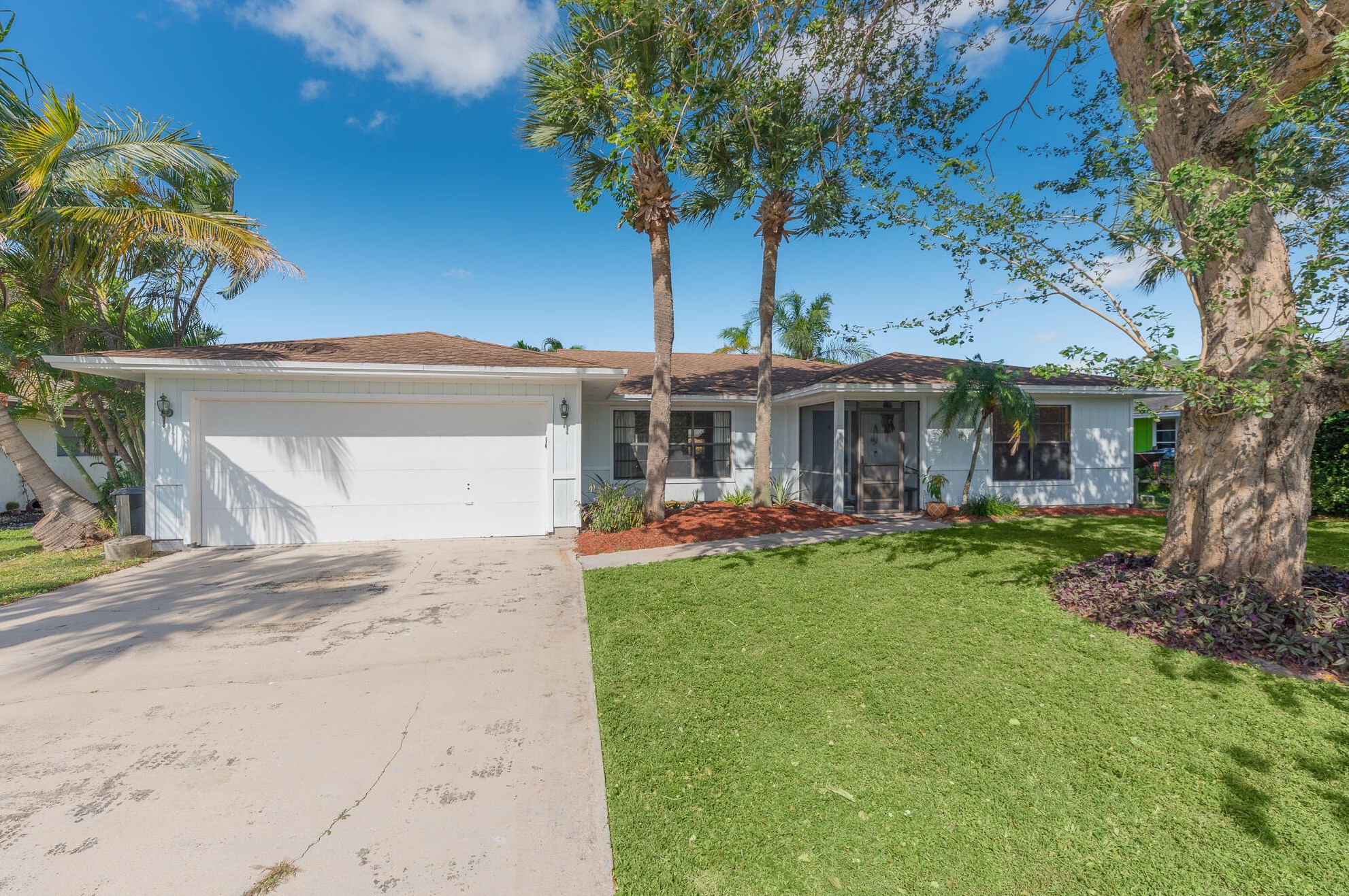 619 Lima Vias, Jensen Beach, FL 34957-6635