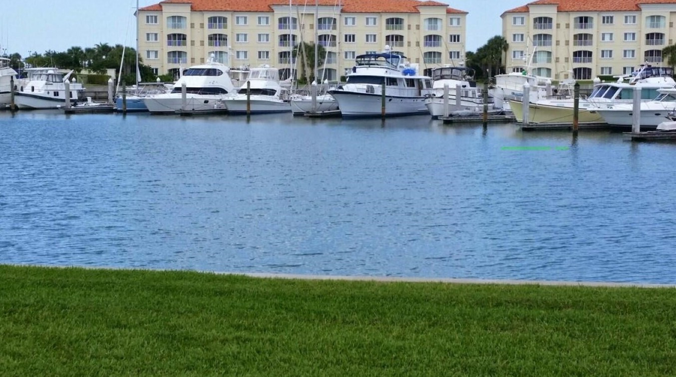 13 Harbour Isle Dr W Unit 101, Fort Pierce, FL 34949