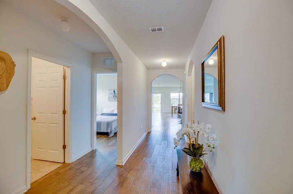 2164 Harwick Cir Sw, Vero Beach, FL 32968