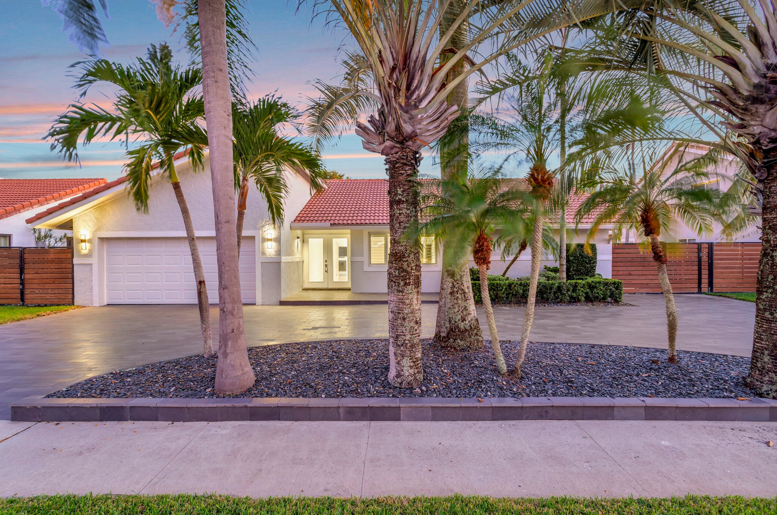 23348 Lago Mar Cir, Boca Raton, FL 33433-7245