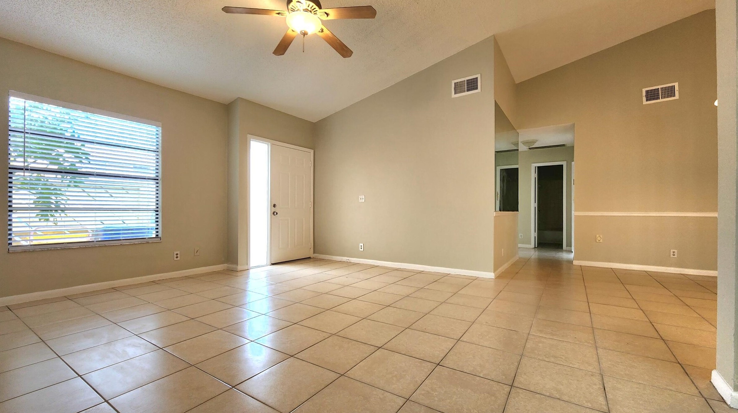 408 Lakewood Ct #6a, Jupiter, FL
