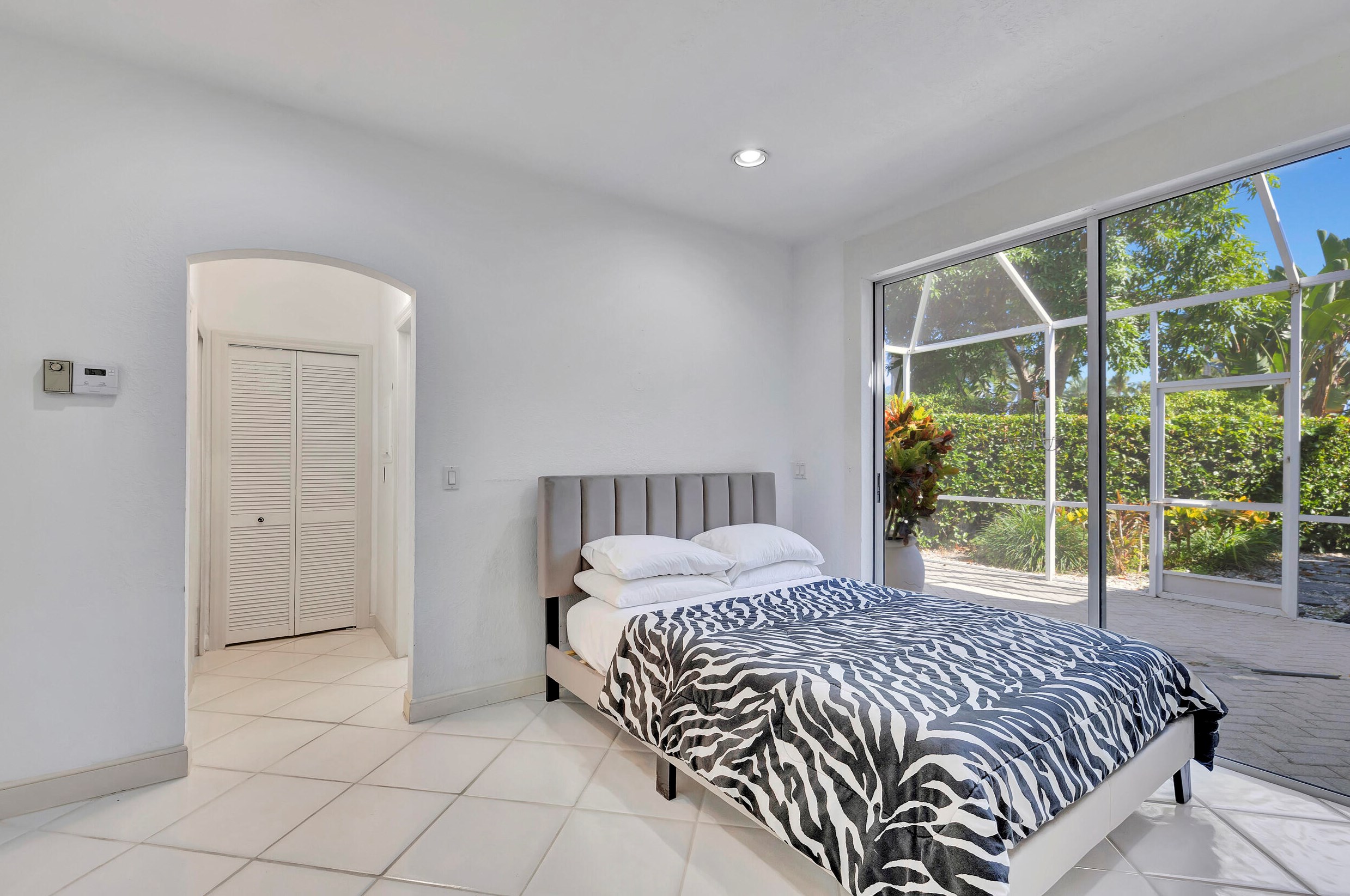 2401 61 Diagonal, Boca Raton FL 33496-3643 exterior