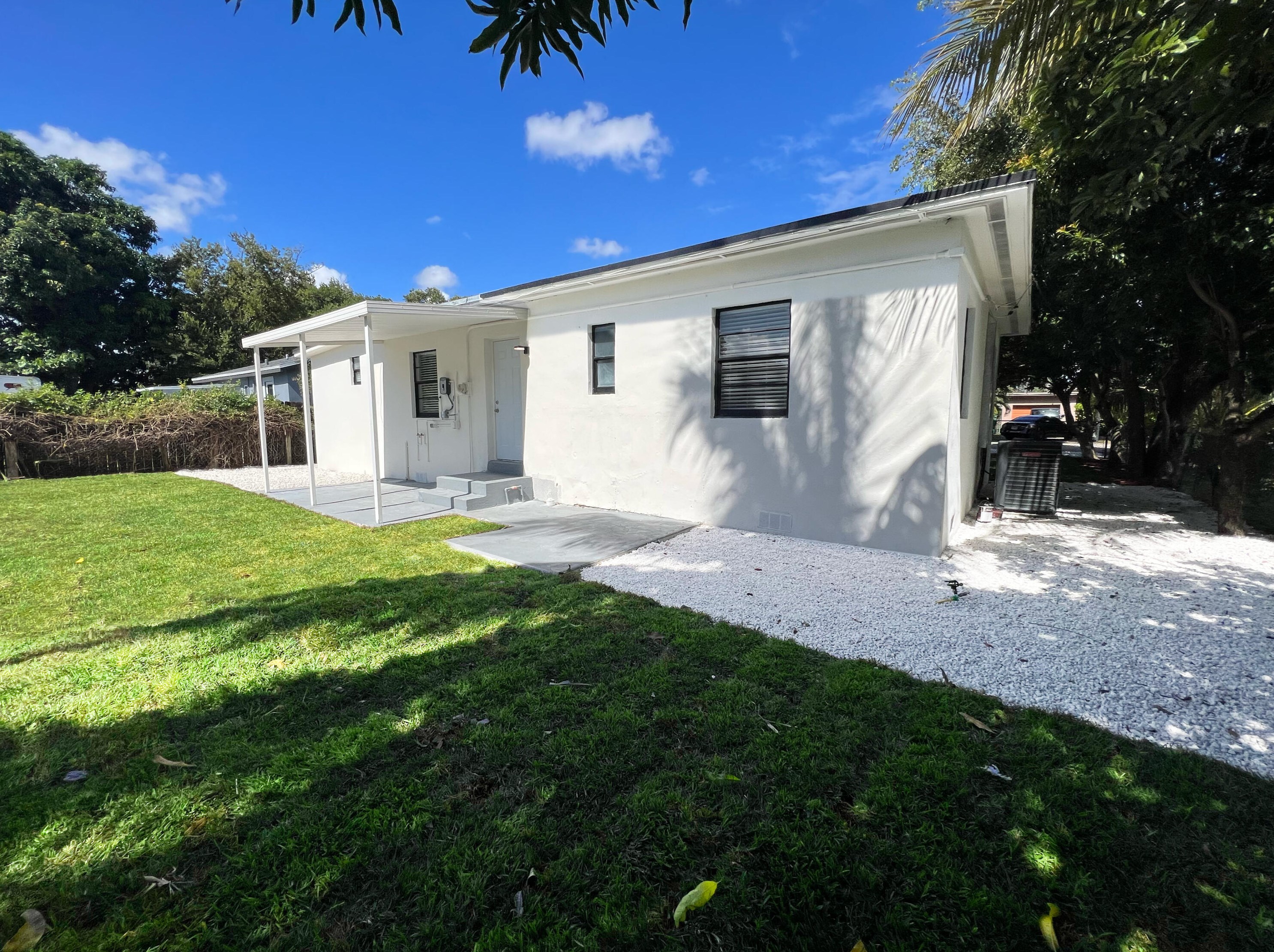 1848 82nd St, Miami FL  33147-5028 exterior