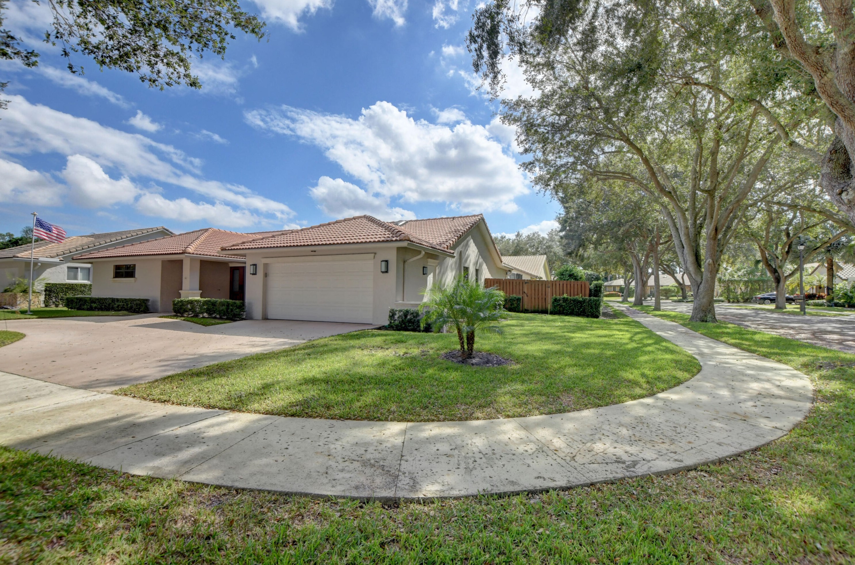 2698 39th St, Boca Raton, FL 33434-4442