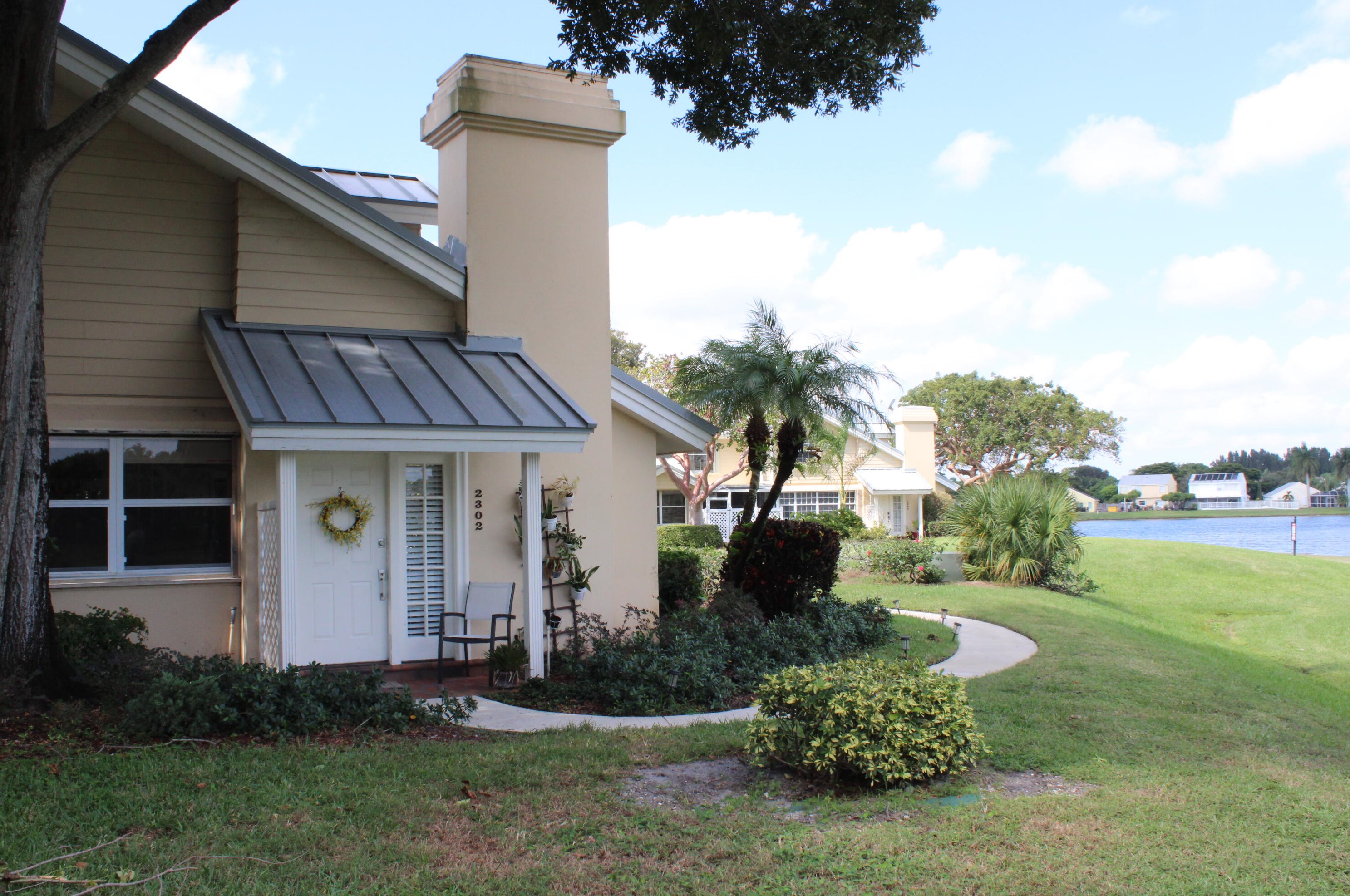 2302 Chadwick Ct, Boynton Beach, FL 33436