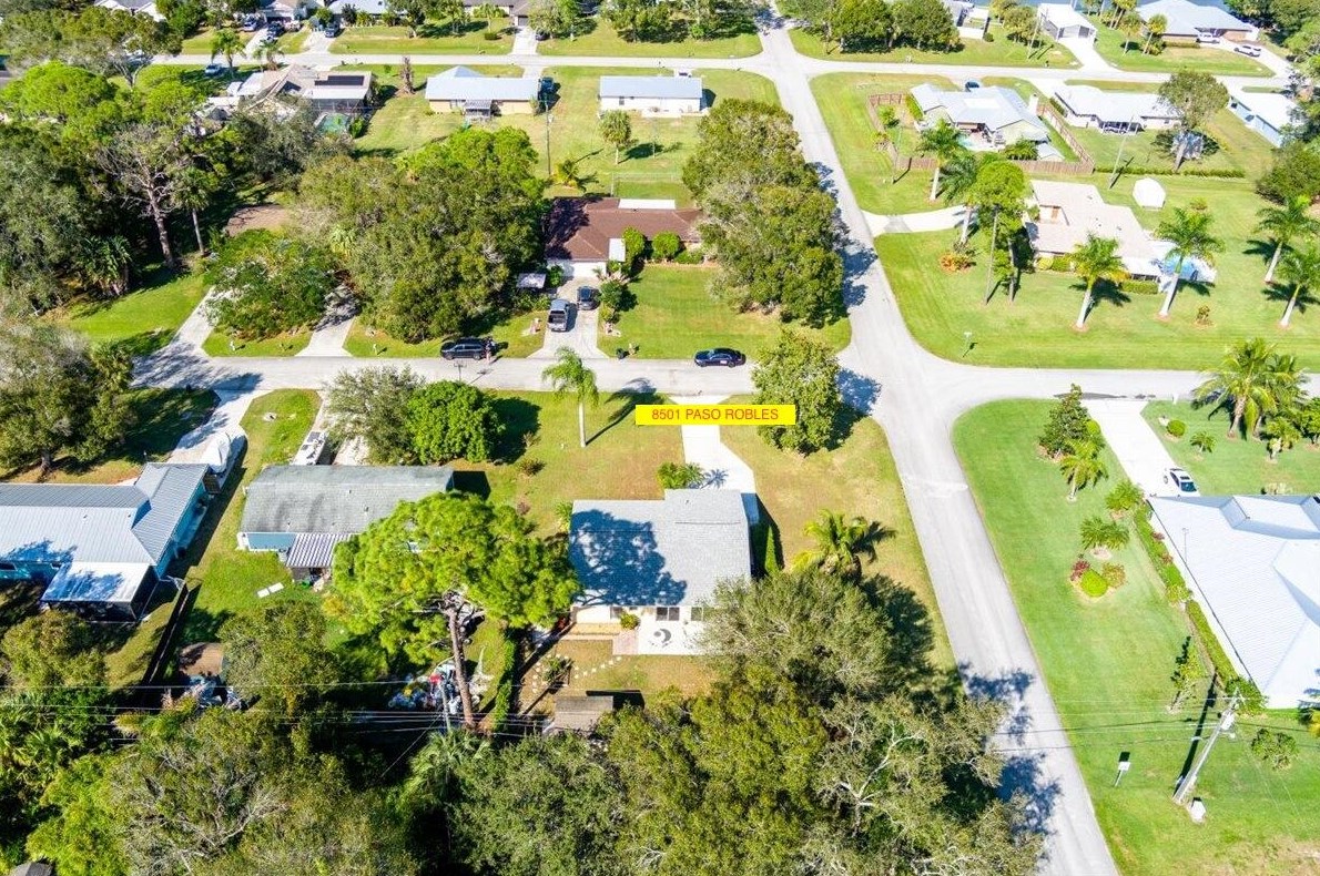 8501 Paso Robles Blvd, Fort Pierce, FL 34951