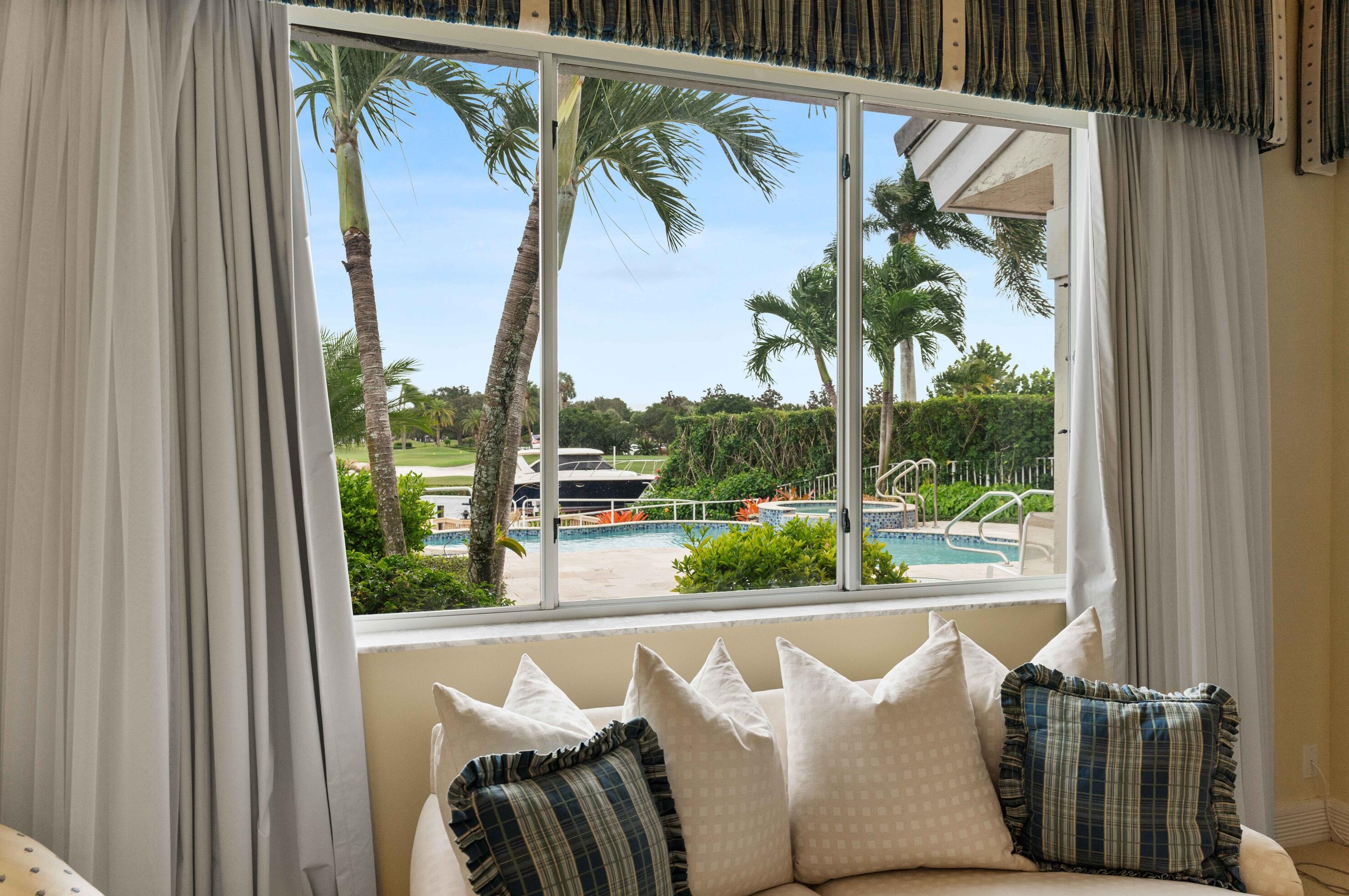 99 Nautical Way, Jupiter FL  33477-4013 exterior