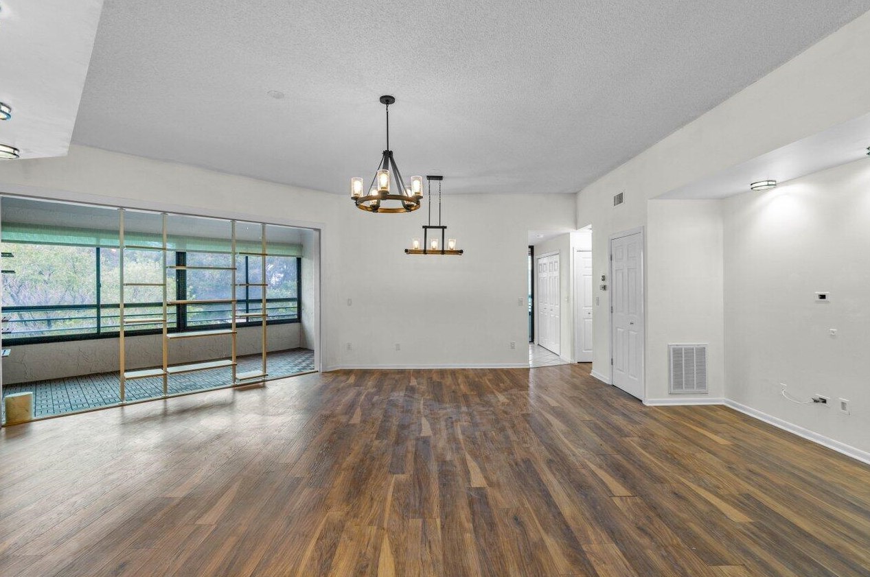 7460 La Paz Blvd #305, Boca Raton, FL 33433