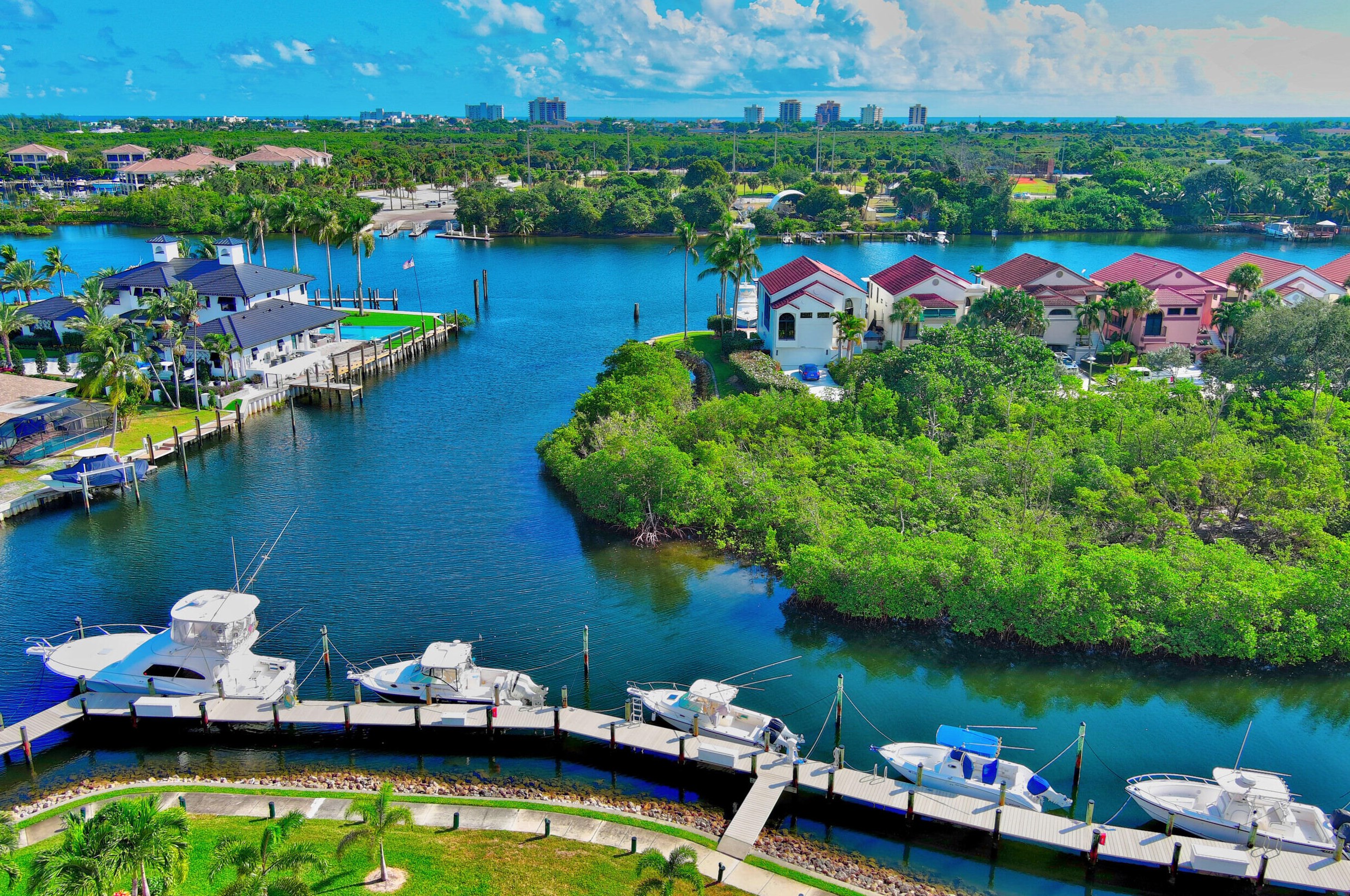 2319 Treasure Isle Dr #52, West Palm Beach, FL 33410
