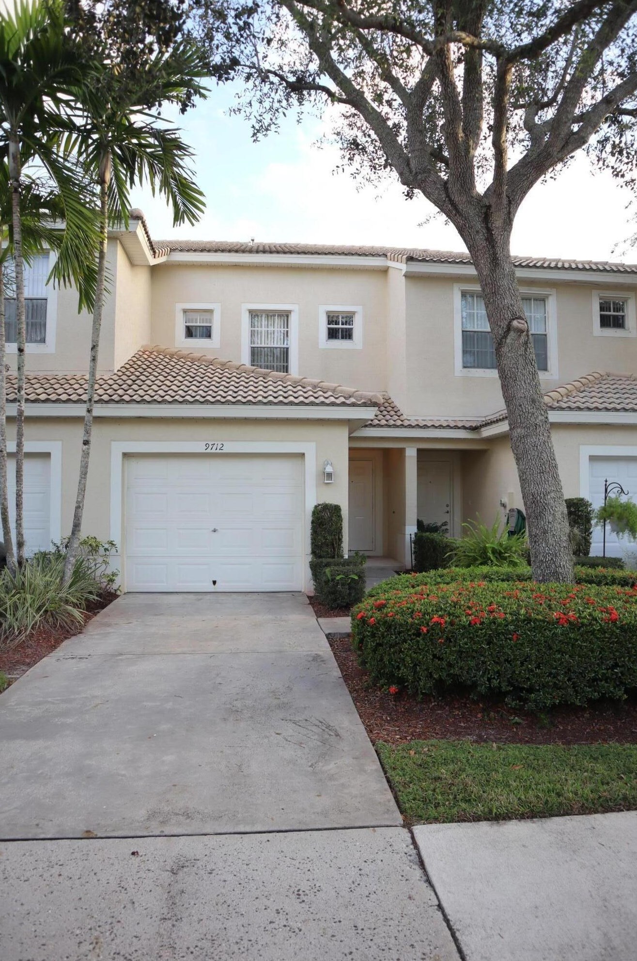 9712 Porta Leona Ln, Boynton Beach, FL 33472