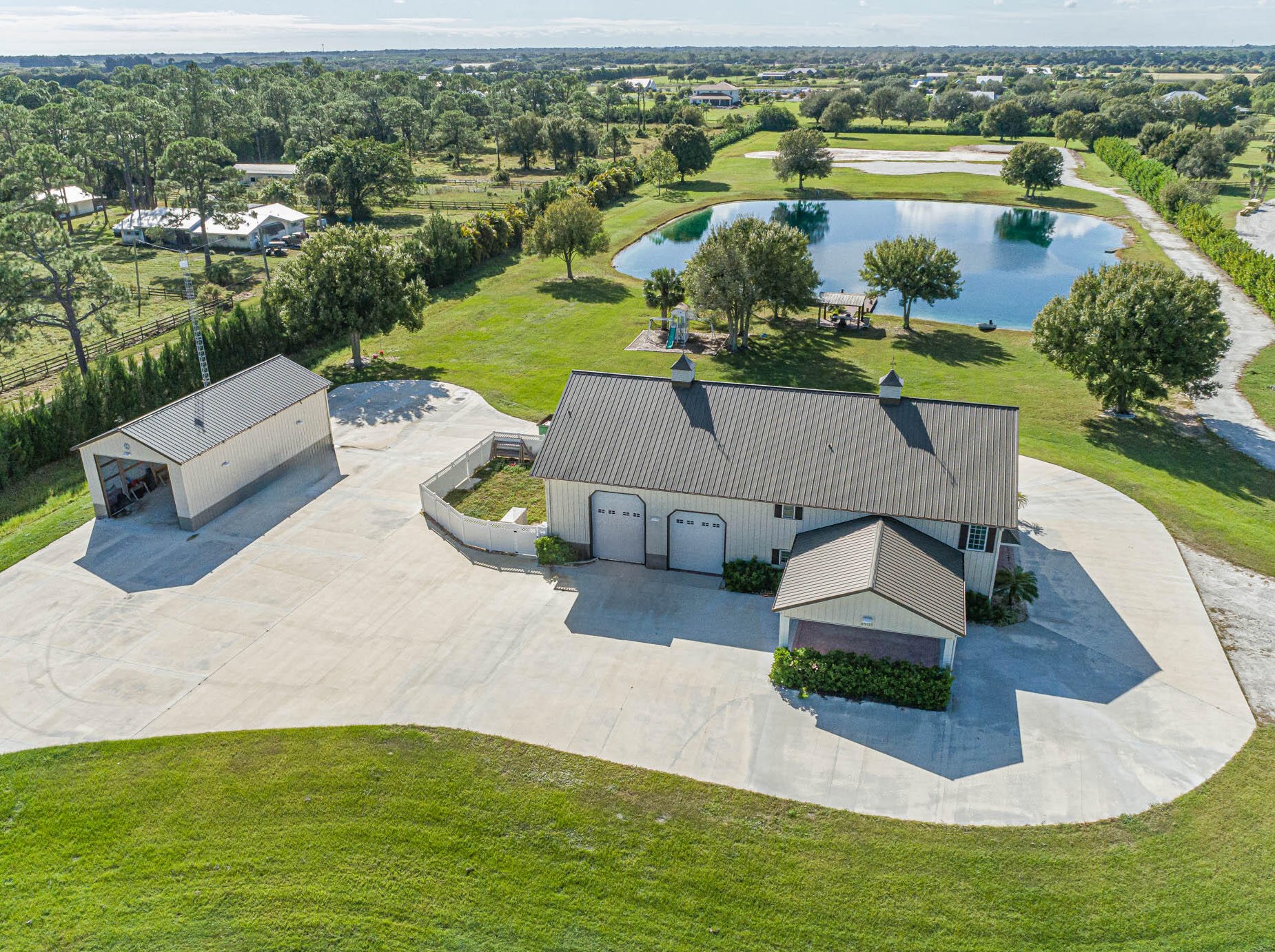 6905 1st St Sw, Vero Beach, FL 32968
