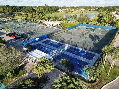 11277 Boca Woods Ln, Boca Raton FL  33428-1840 exterior