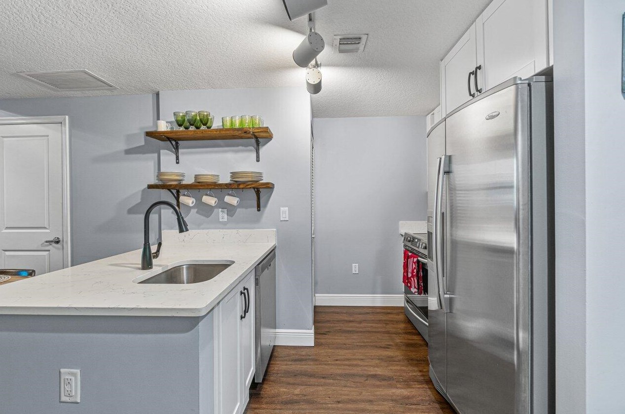 400 N Federal Hwy #204s, Boynton Beach, FL 33435