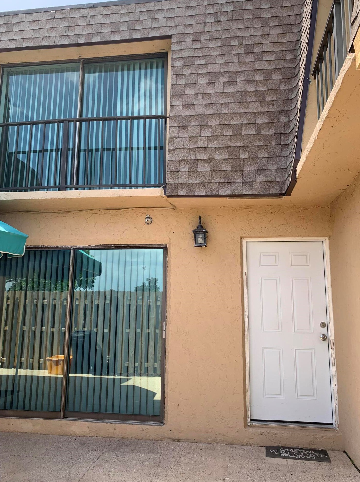 5304 Waterview Cir, Lake Worth, FL 33461-6427
