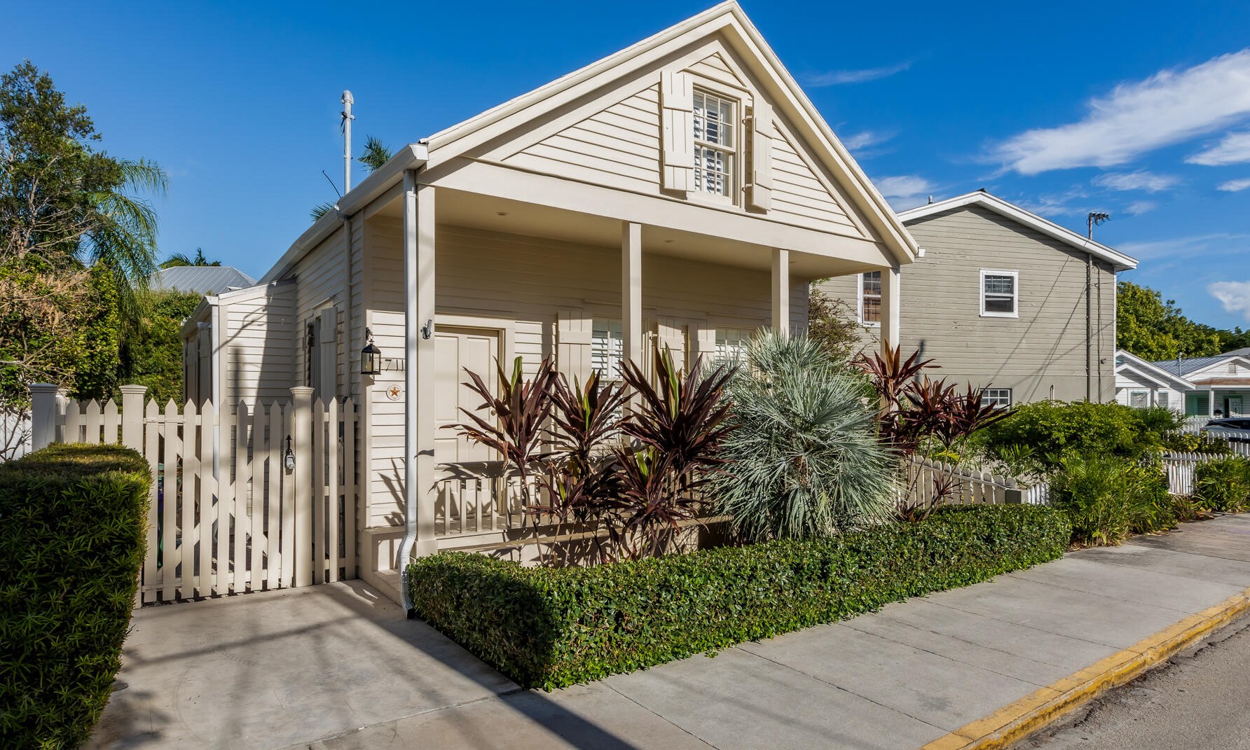 711 Elizabeth St, Key West, FL 33040