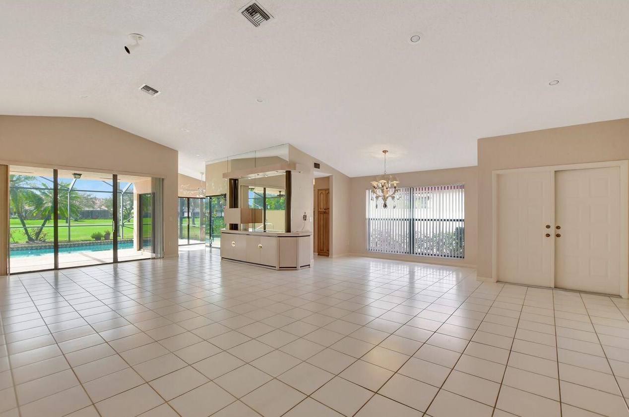 10772 White Aspen Ln, Boca Raton, FL 33428-2722