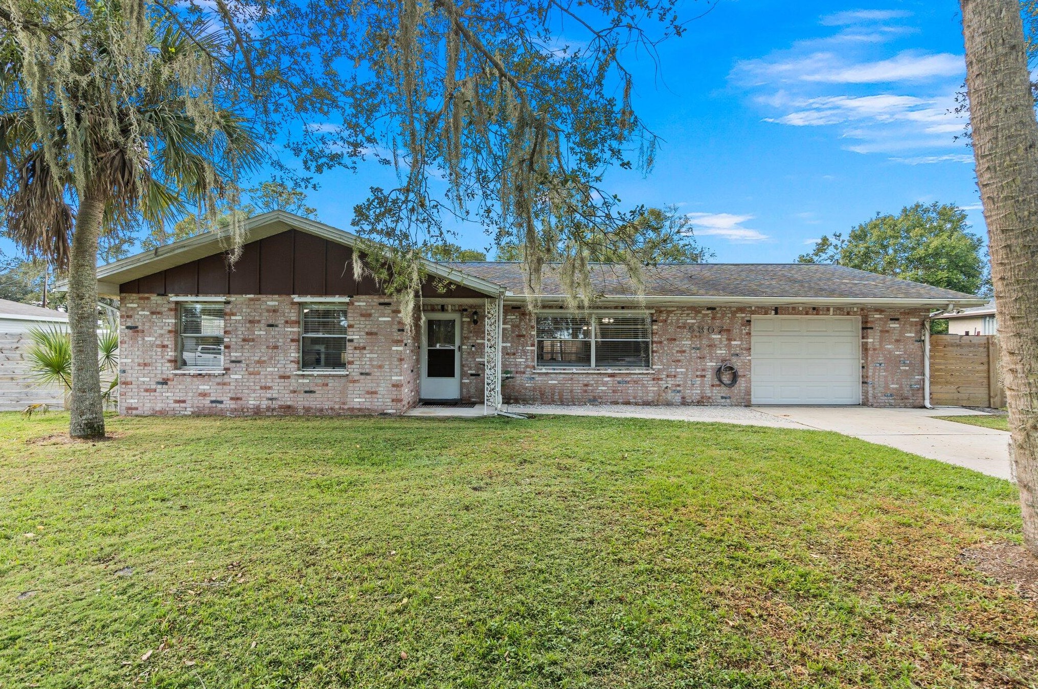 5307 Hummingbird Way, Fort Pierce, FL 34951