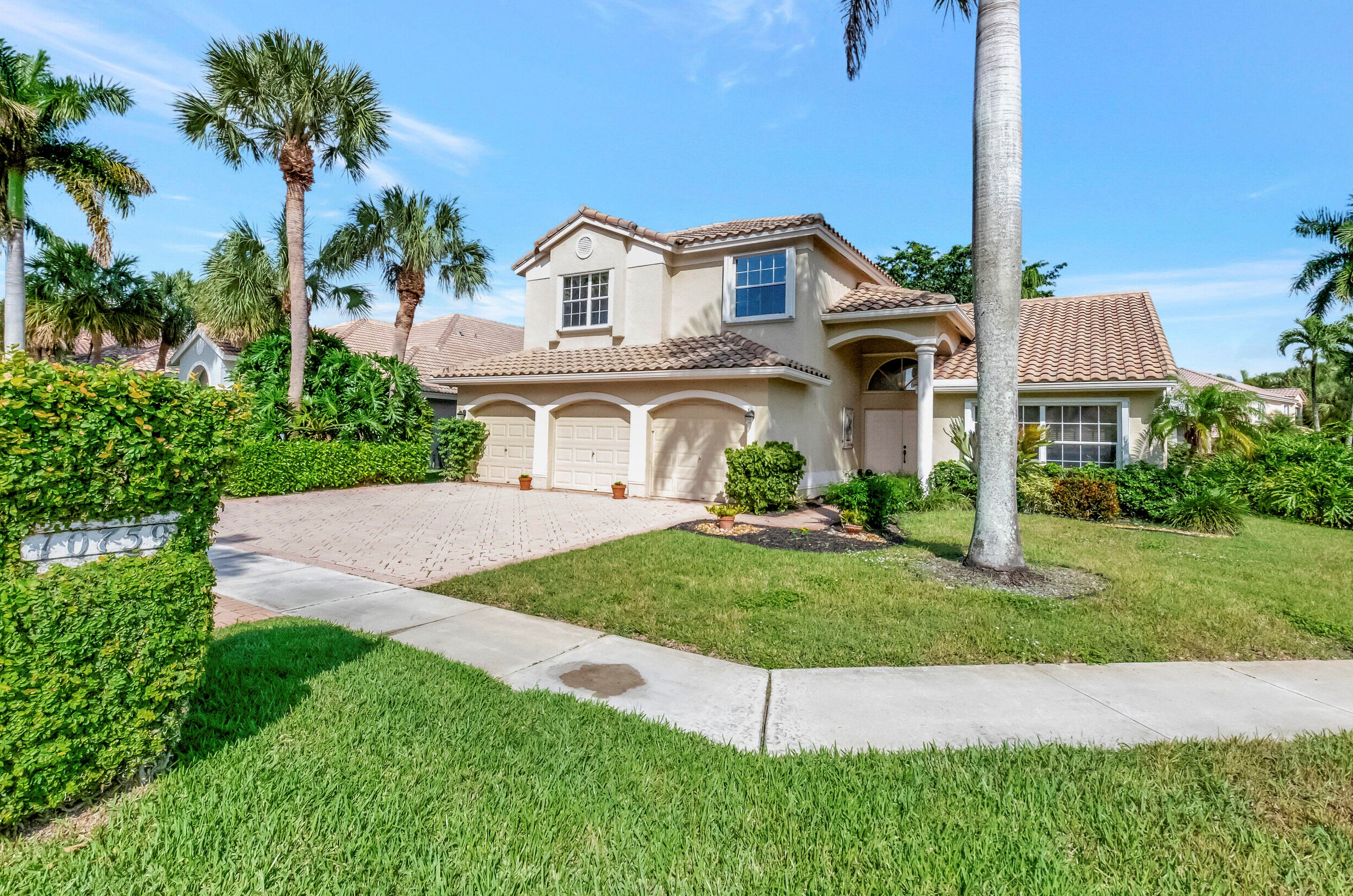 10759 Tea Olive Ln, Boca Raton, FL 33498-4844