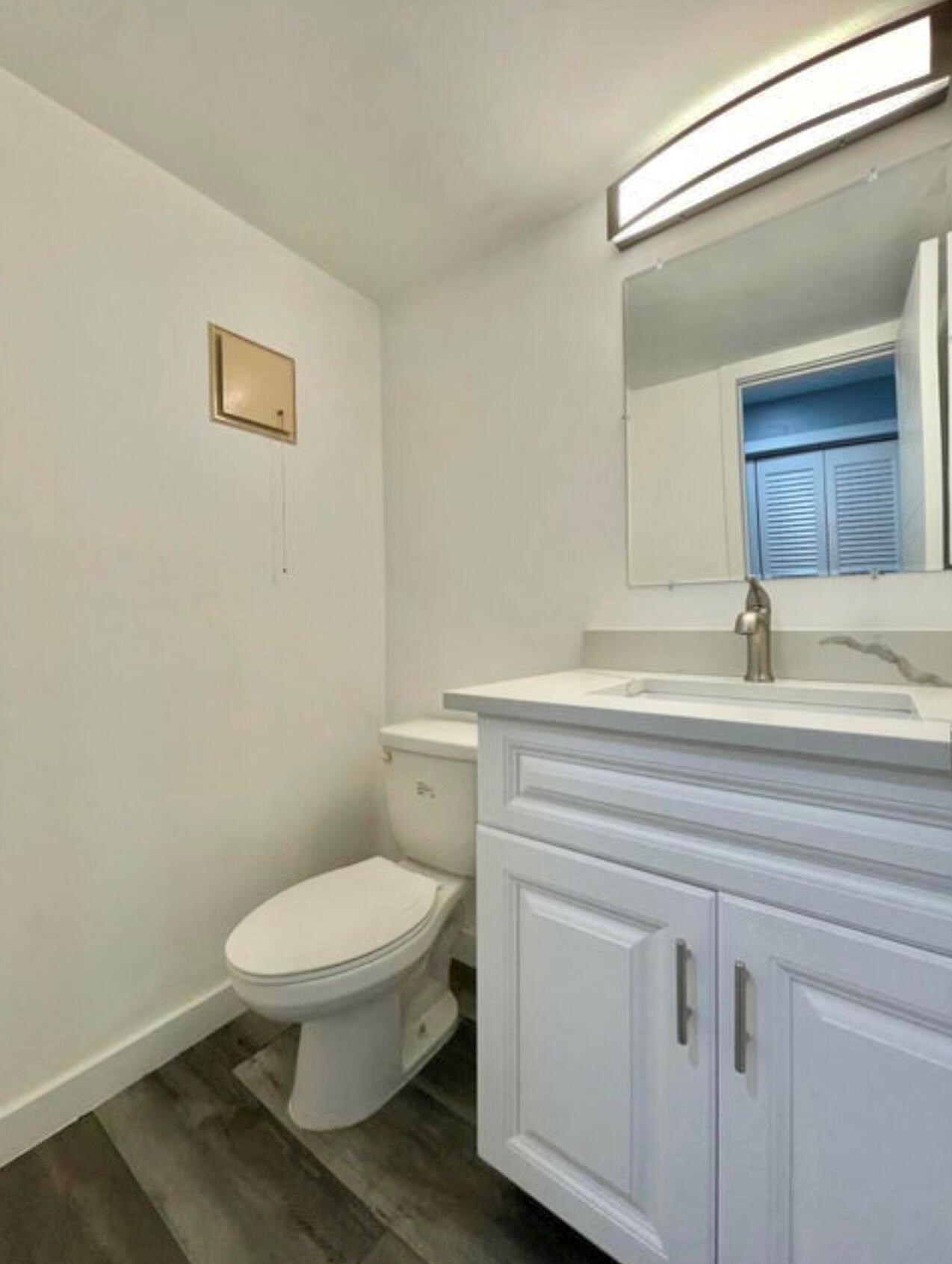 104 Mansfield C, Boca Raton FL  33434-2404 exterior