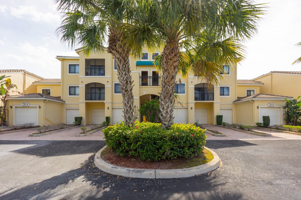 2814 Grande Pkwy #202, West Palm Beach, FL 33410
