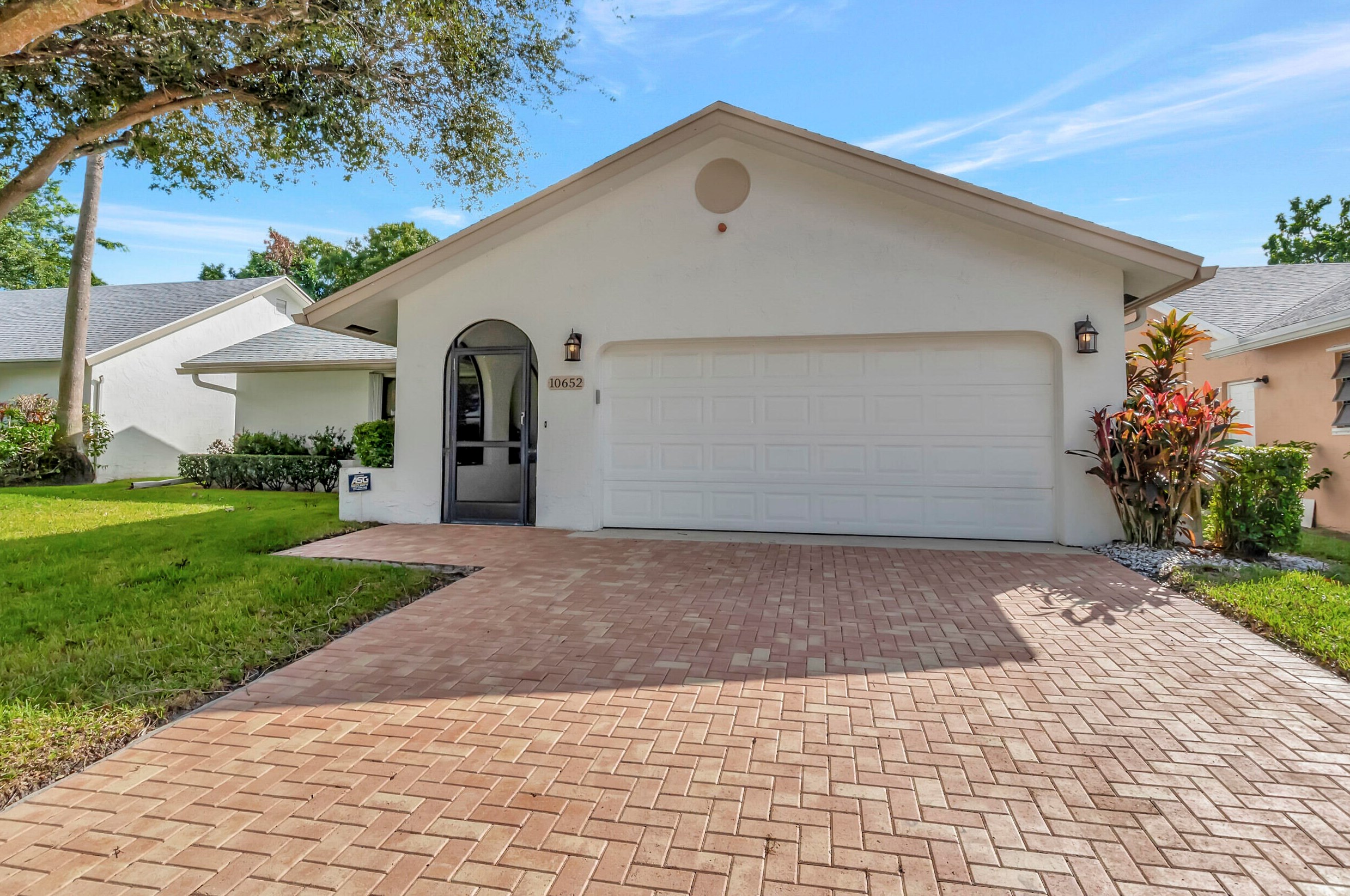 10652 180th Pl, Boca Raton, FL 33498-1681