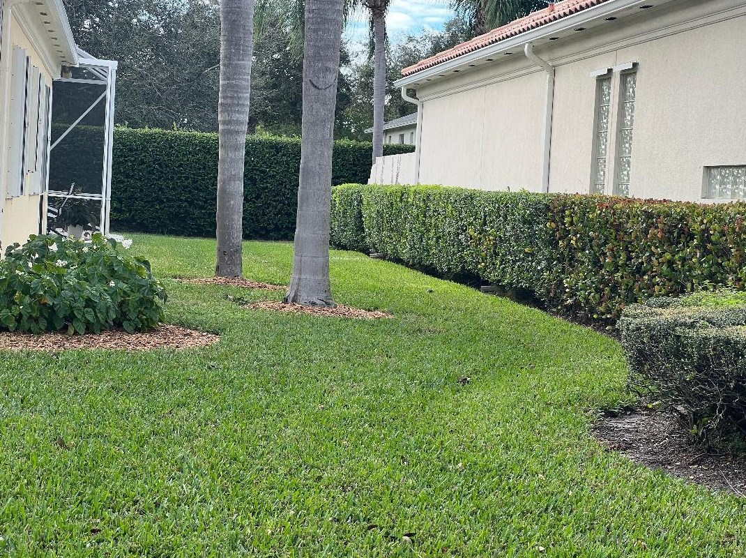 2028 Valencia Dr, Delray Beach, FL 33445