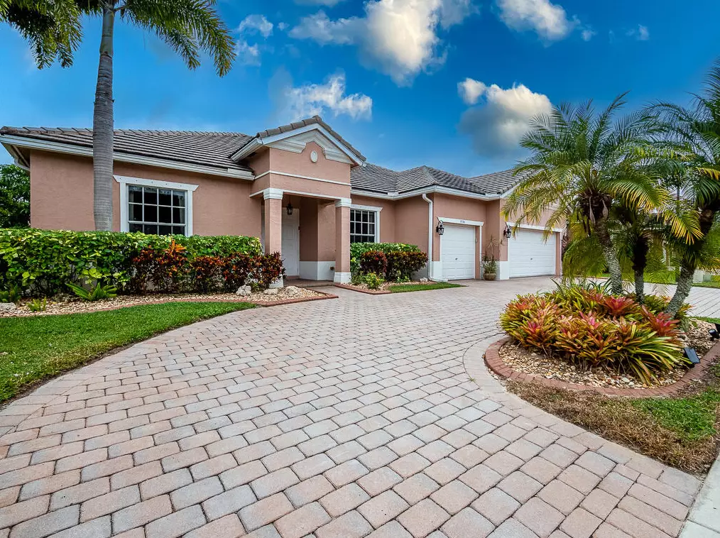 9574 Sedgewood Dr, Lake Worth, FL 33467
