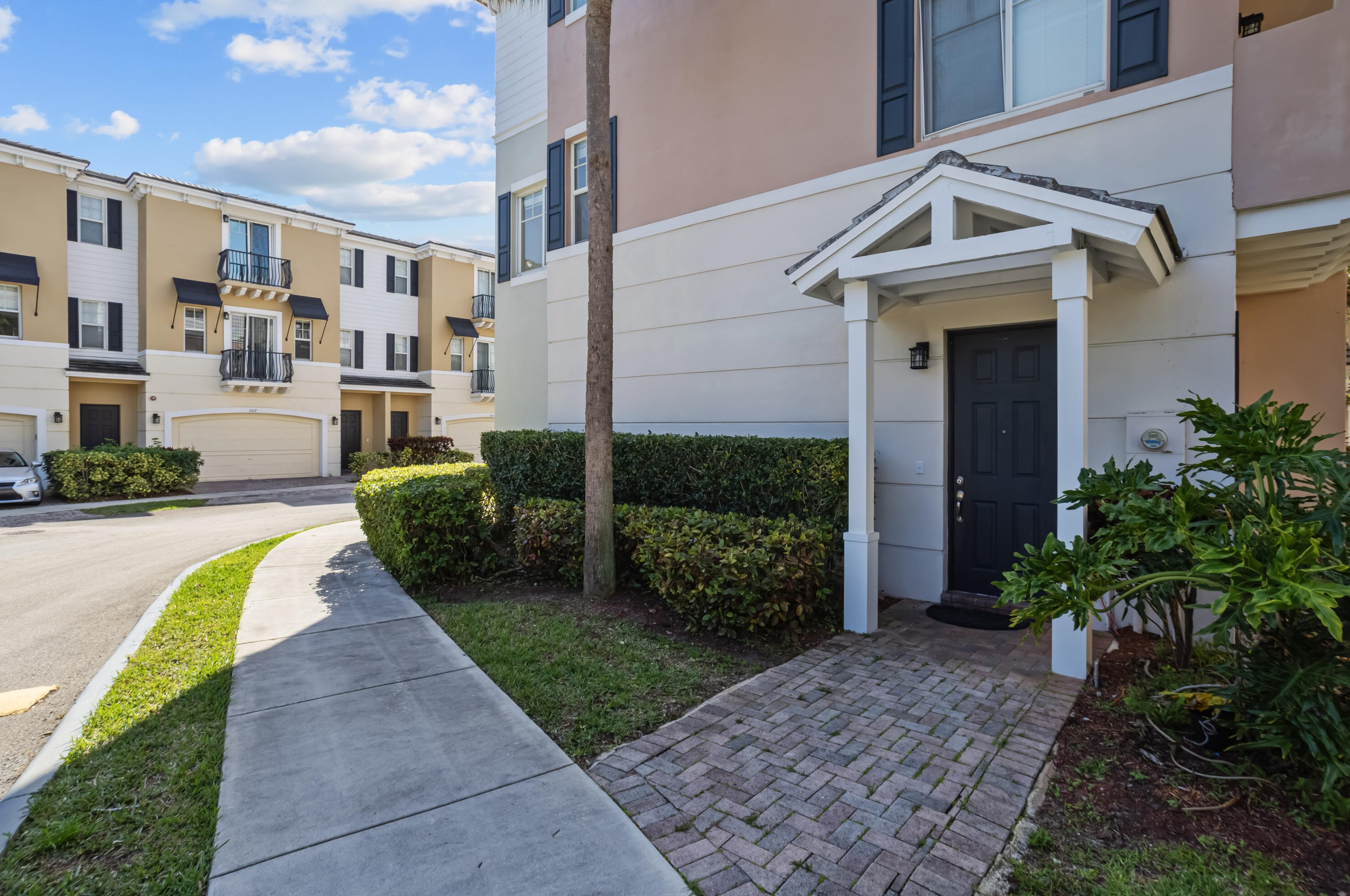 506 Nw 39th Cir, Boca Raton, FL 33431
