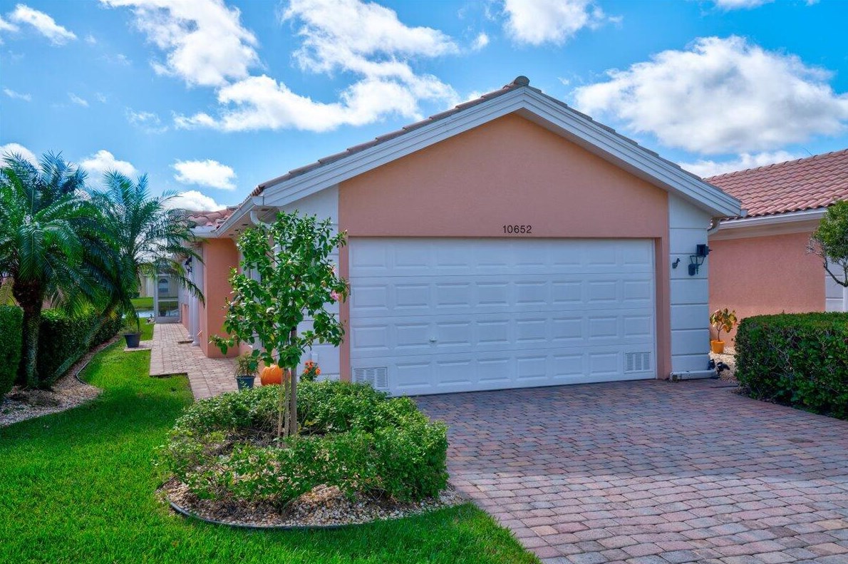 10652 Sw Hartwick Dr, Port Saint Lucie, FL 34987