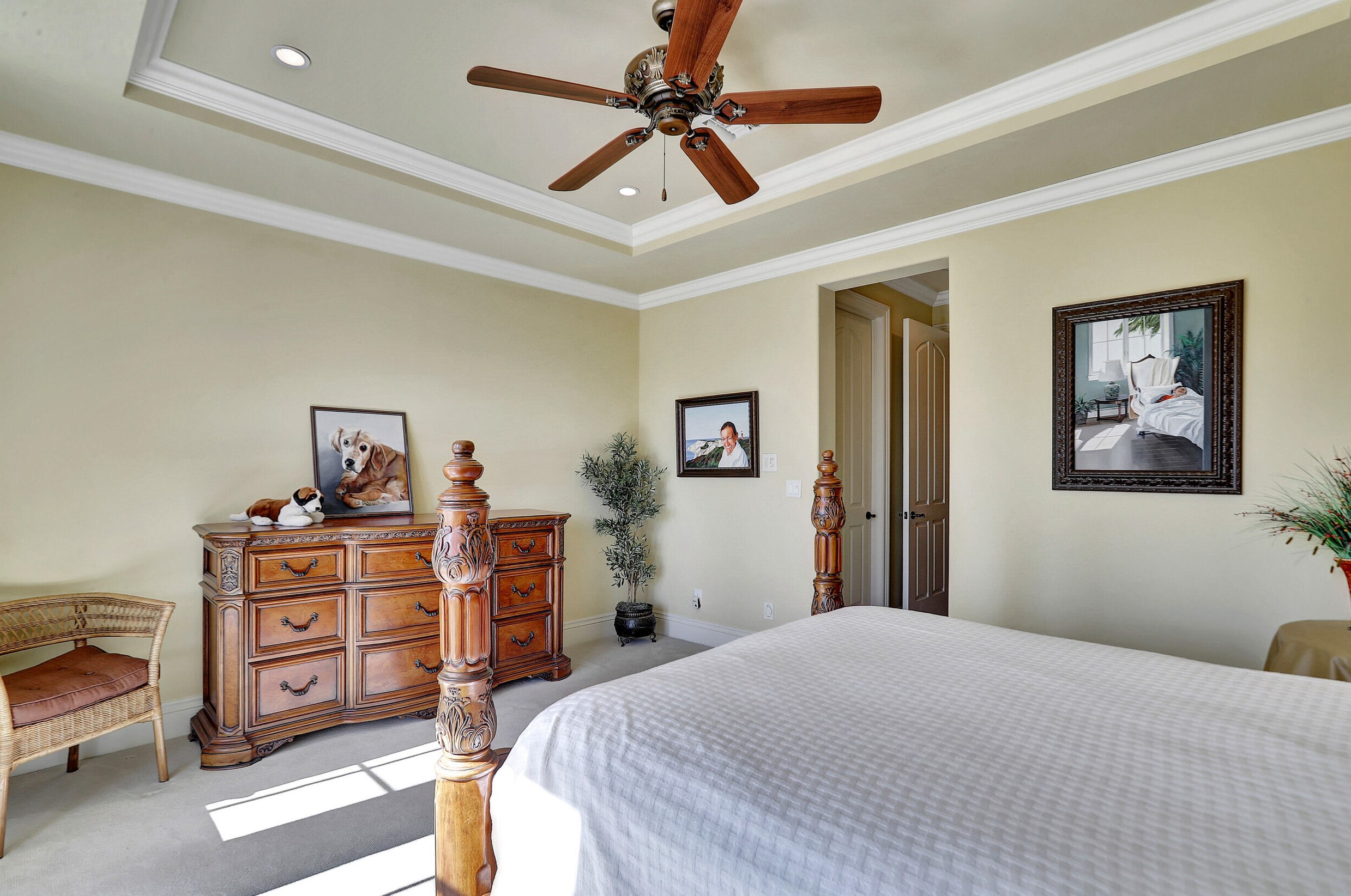 540 Golden Harbour Dr, Boca Raton FL  33432-2942 exterior