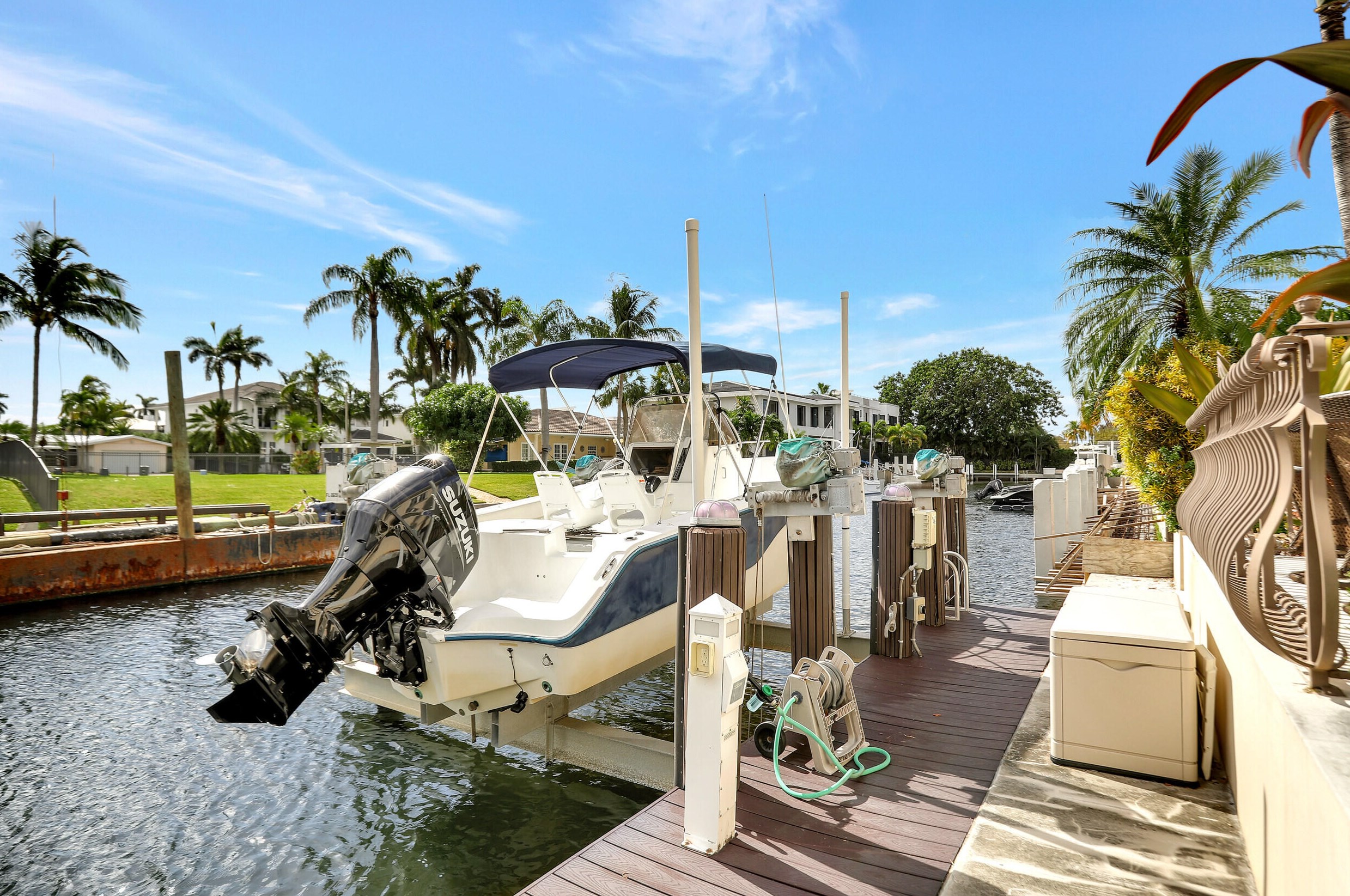 540 Golden Harbour Dr, Boca Raton FL  33432-2942 exterior