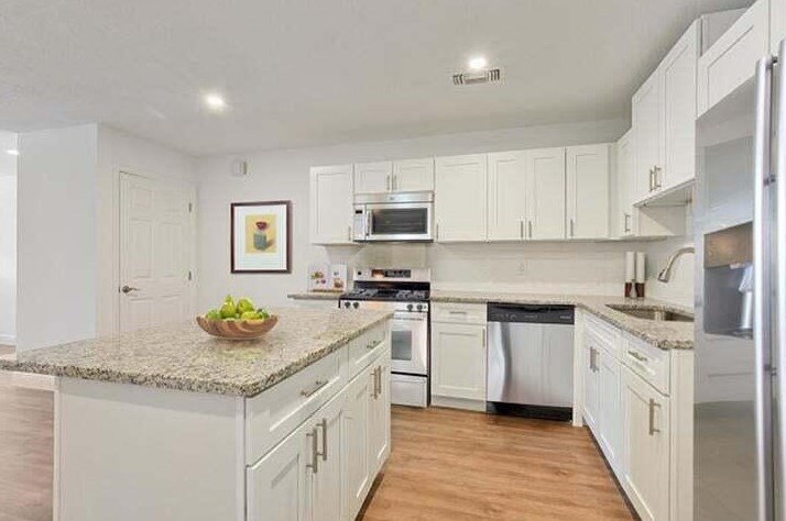 809 Se 4th St, Boynton Beach, FL 33435