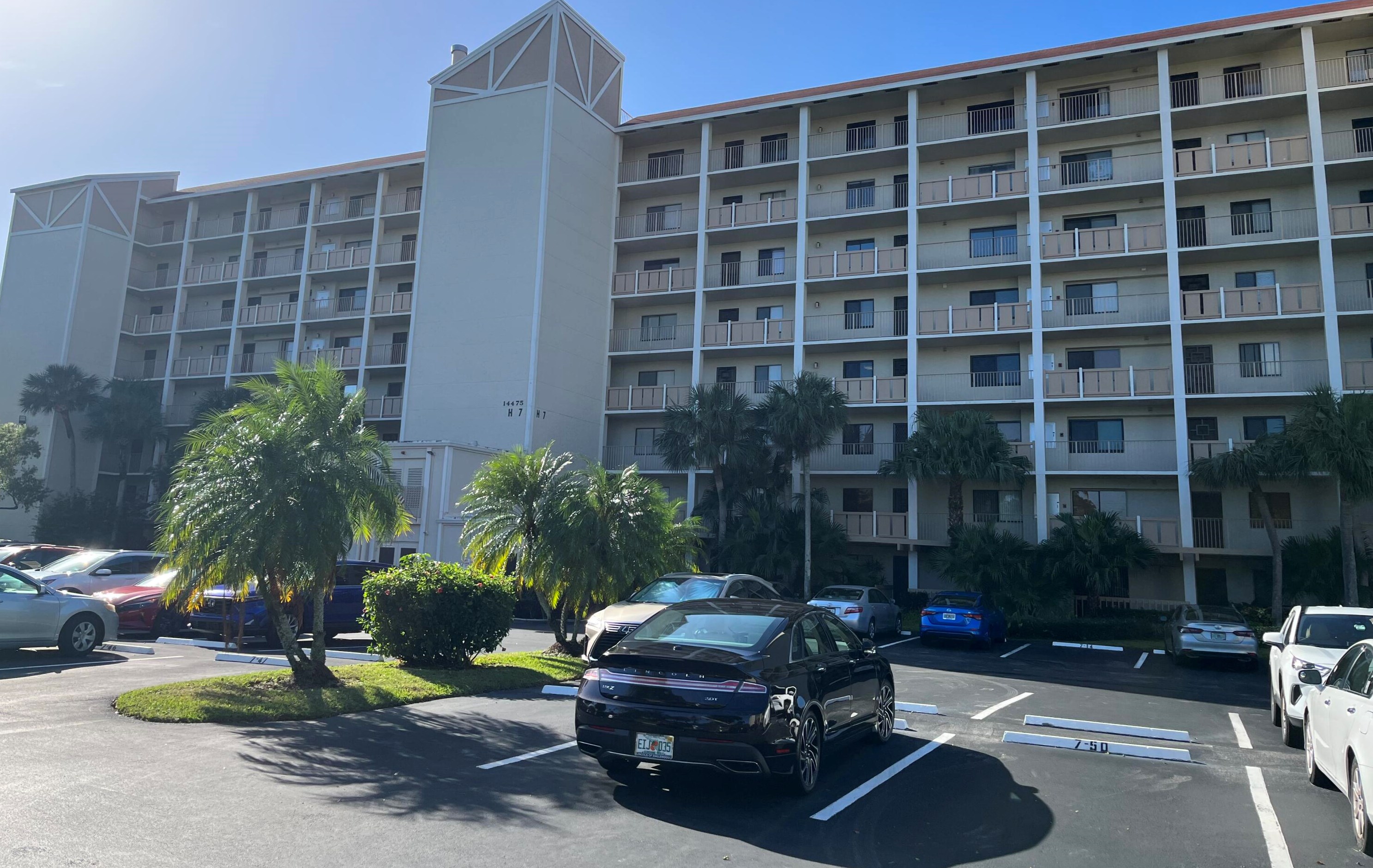 14475 Strathmore Ln #807, Delray Beach, FL 33446
