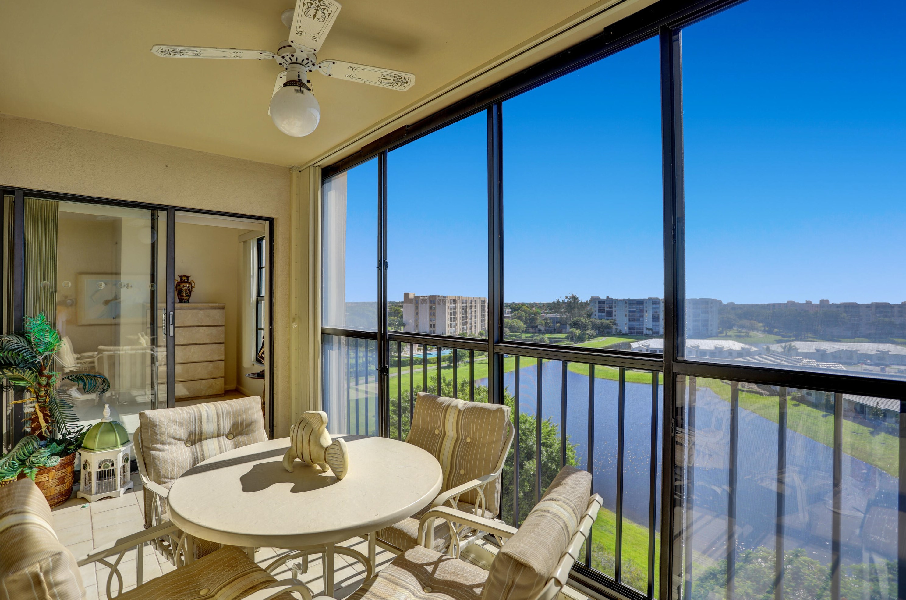 7076 Huntington Ln #807, Delray Beach, FL 33446