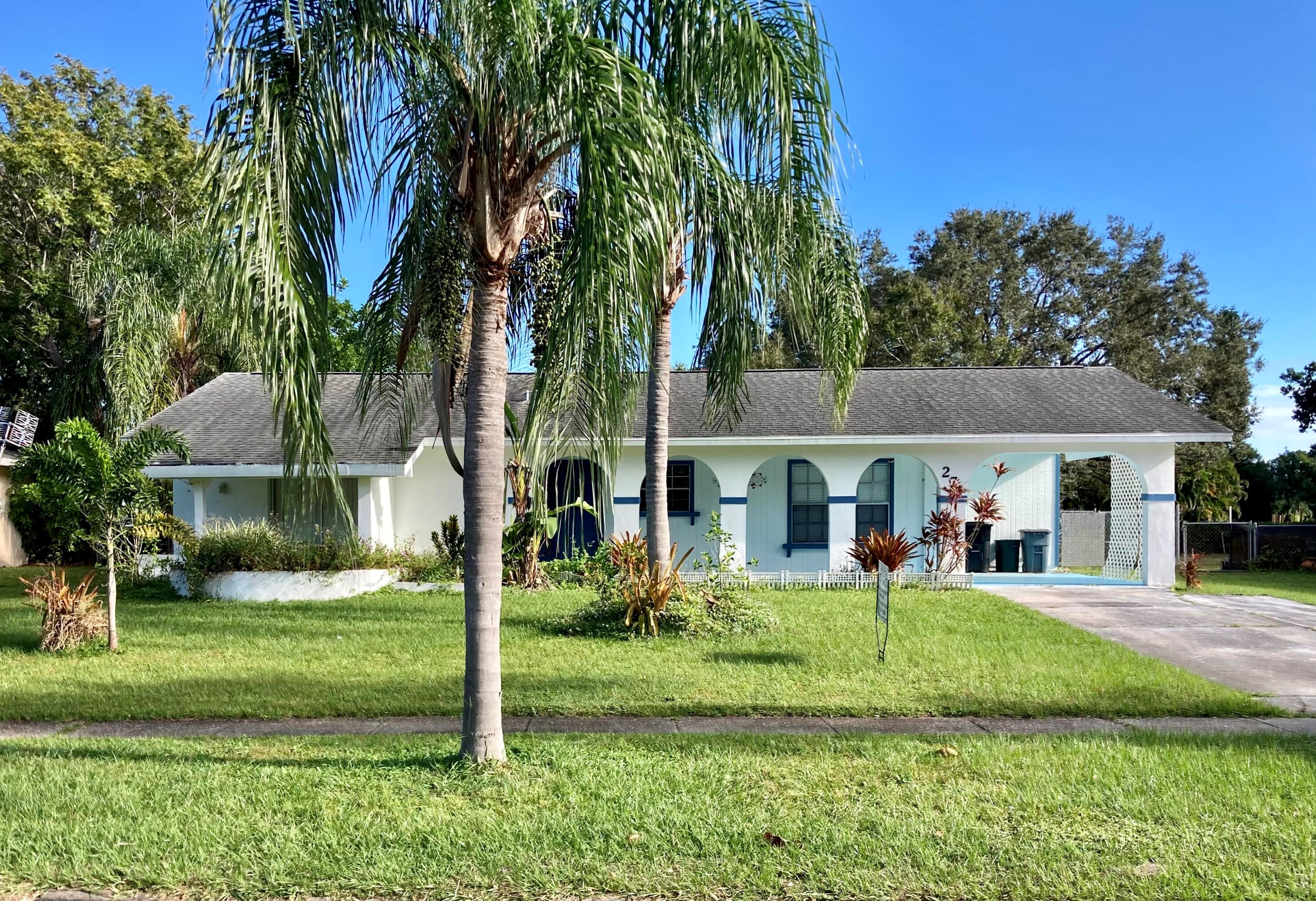 271 Faring Ave, Fort Pierce FL  34983-1758 exterior