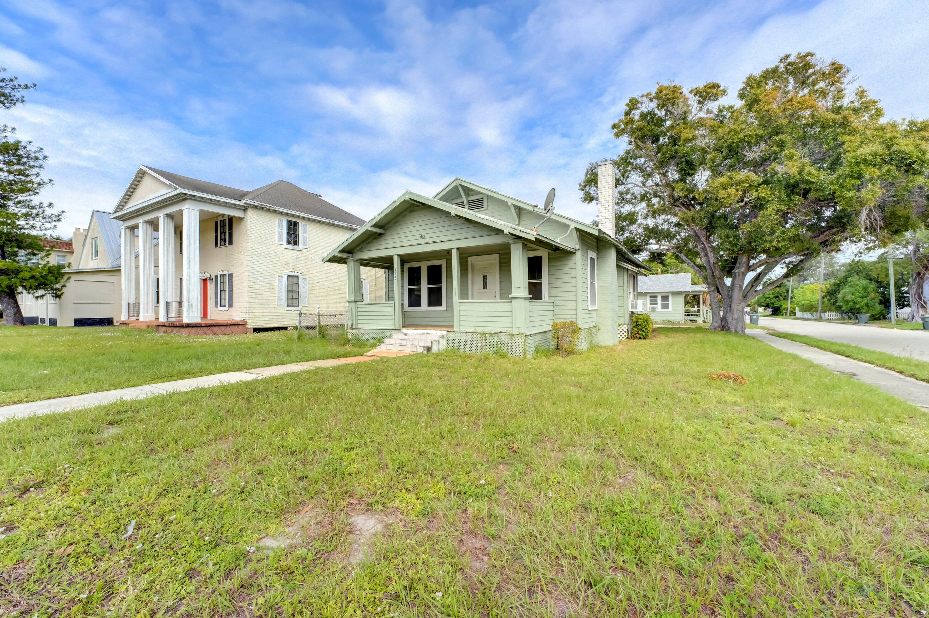 1100 Orange Ave, Fort Pierce, FL 34950