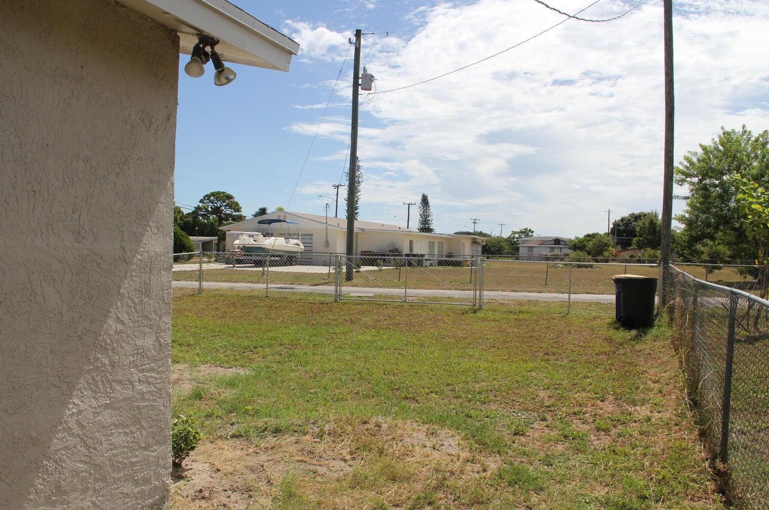 1714 N 17th St, Fort Pierce, FL 34950