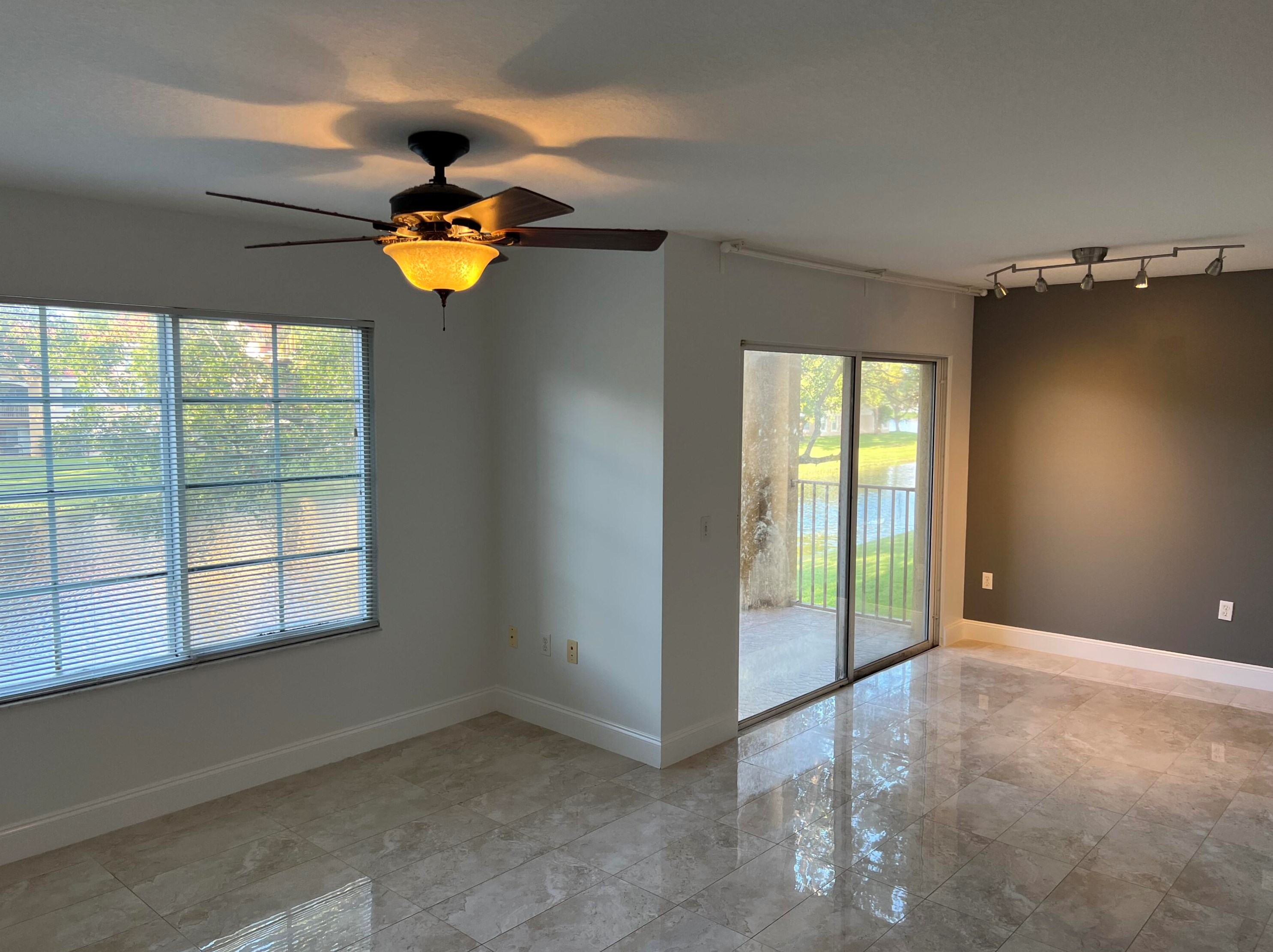 4200 San Marino Blvd #204, West Palm Beach, FL 33409