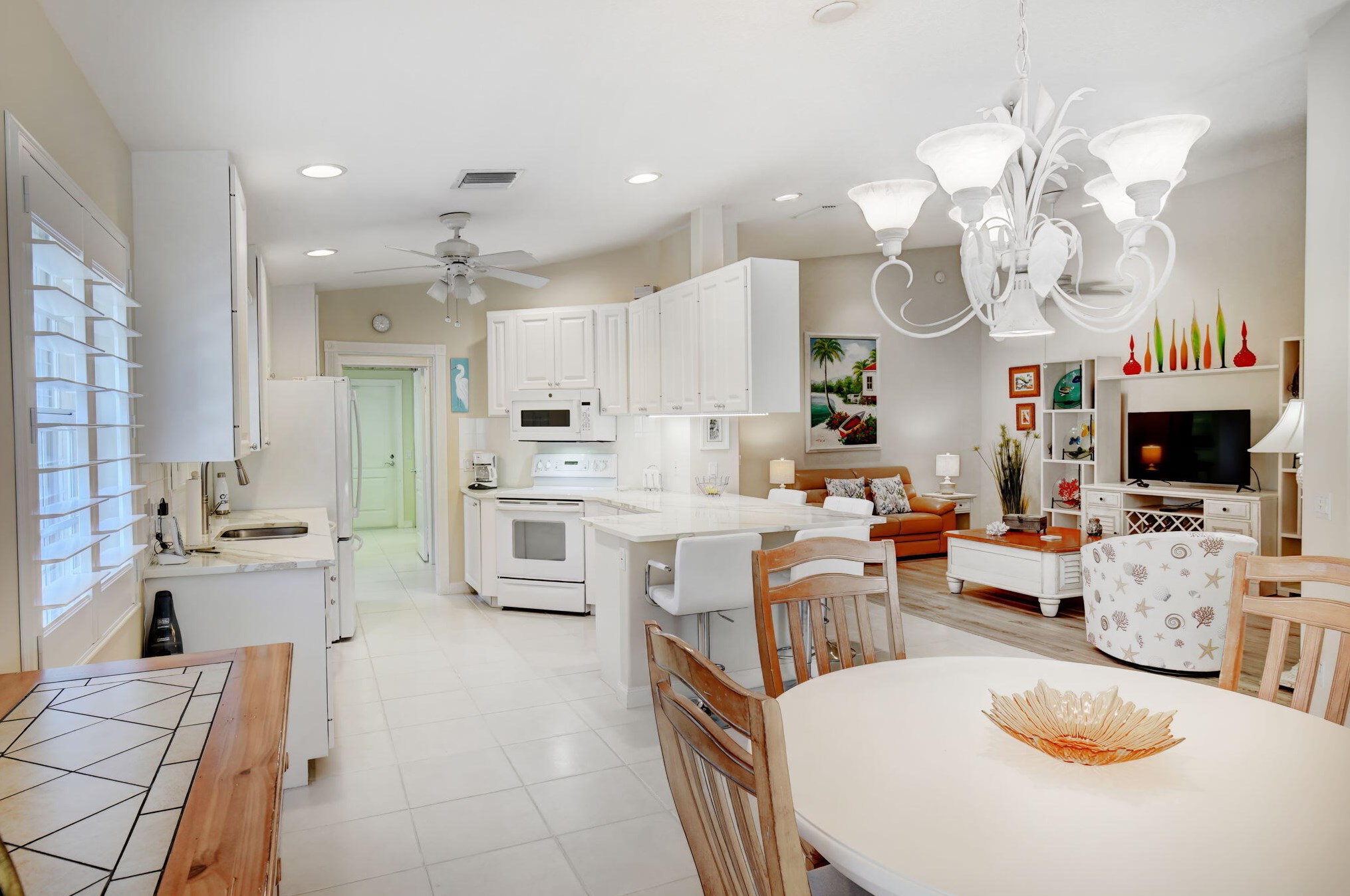 9014 Hawks Nest Ct, Hobe Sound FL  33455-8933 exterior