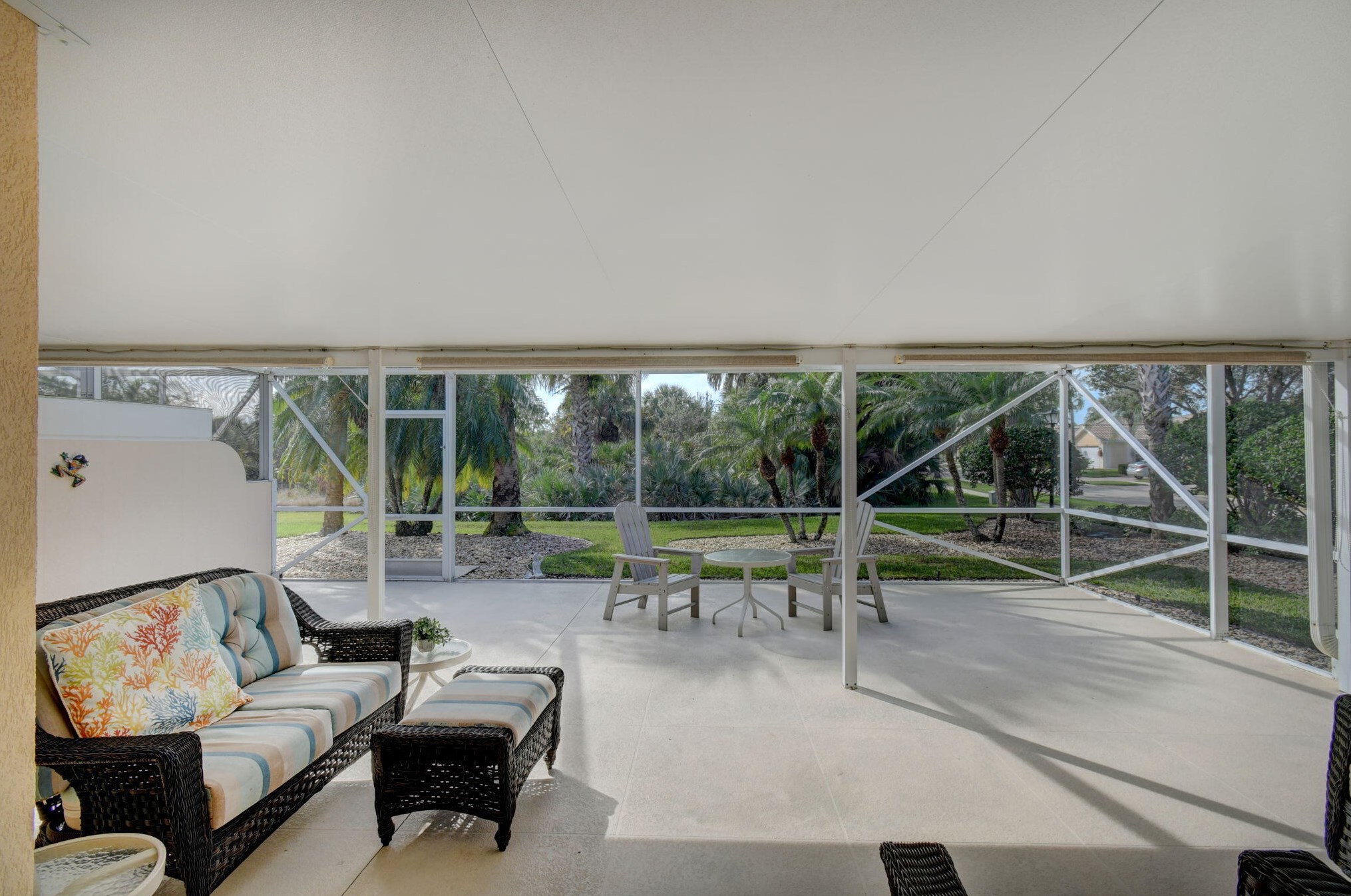 9014 Hawks Nest Ct, Hobe Sound FL  33455-8933 exterior