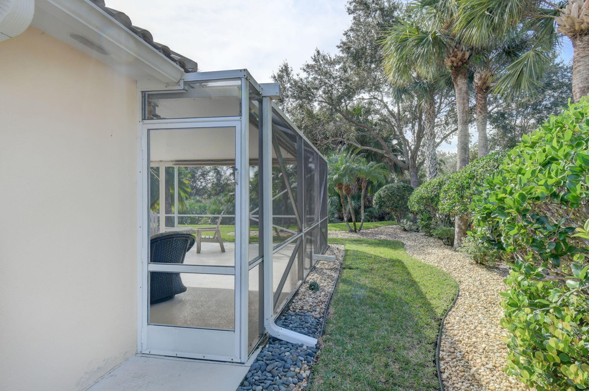 9014 Hawks Nest Ct, Hobe Sound FL  33455-8933 exterior