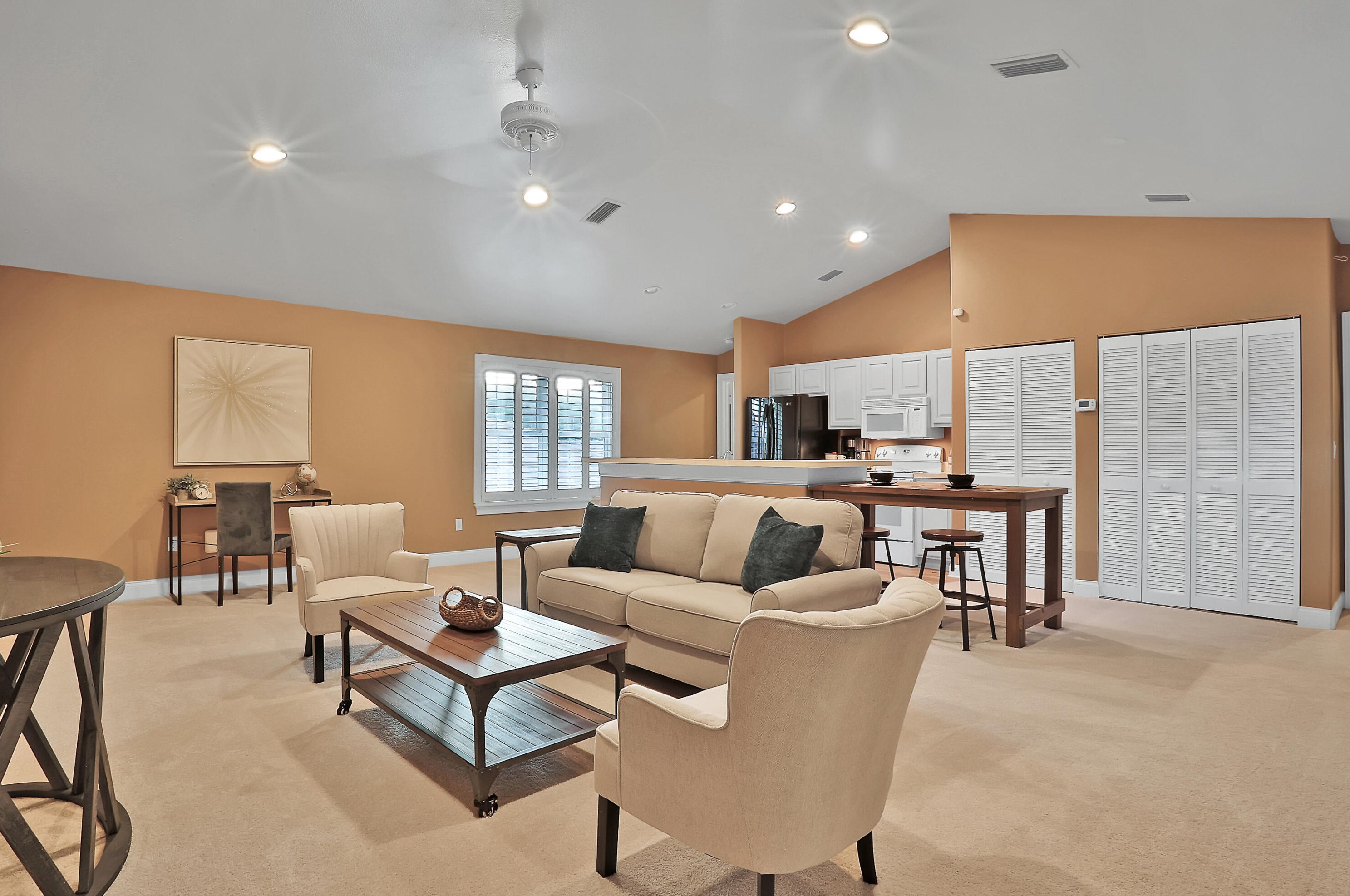 3461 Michigan St, Lake Mary FL  32746-4624 exterior