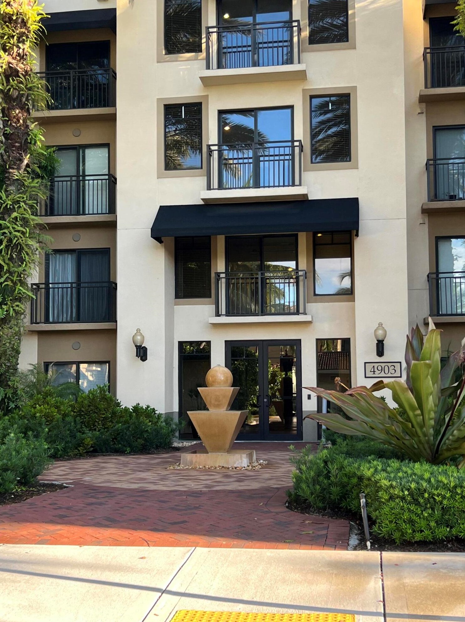 4903 Midtown Ln Apt 3421, West Palm Beach, FL 33418