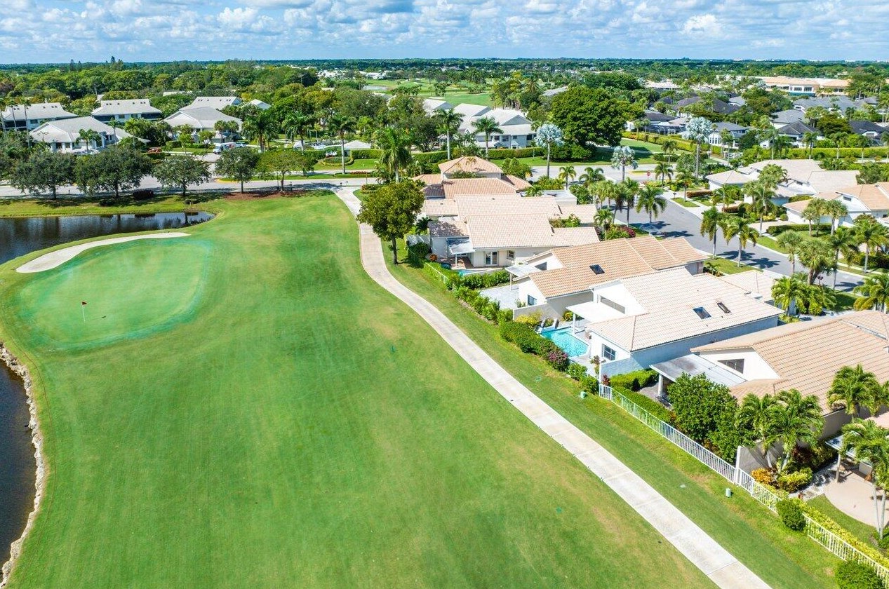 5212 Via De Amalfi Dr, Boca Raton FL  33496-2432 exterior