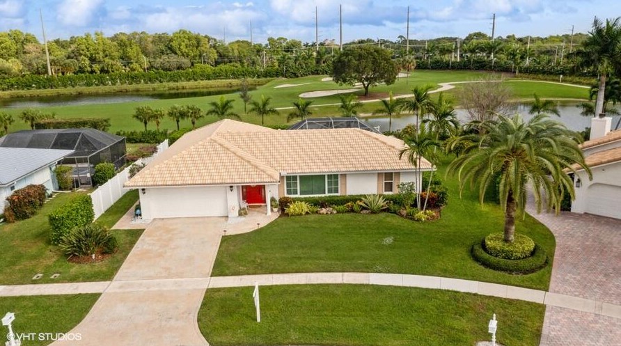 22102 Serenata Cir, Boca Raton, FL 33433-5335