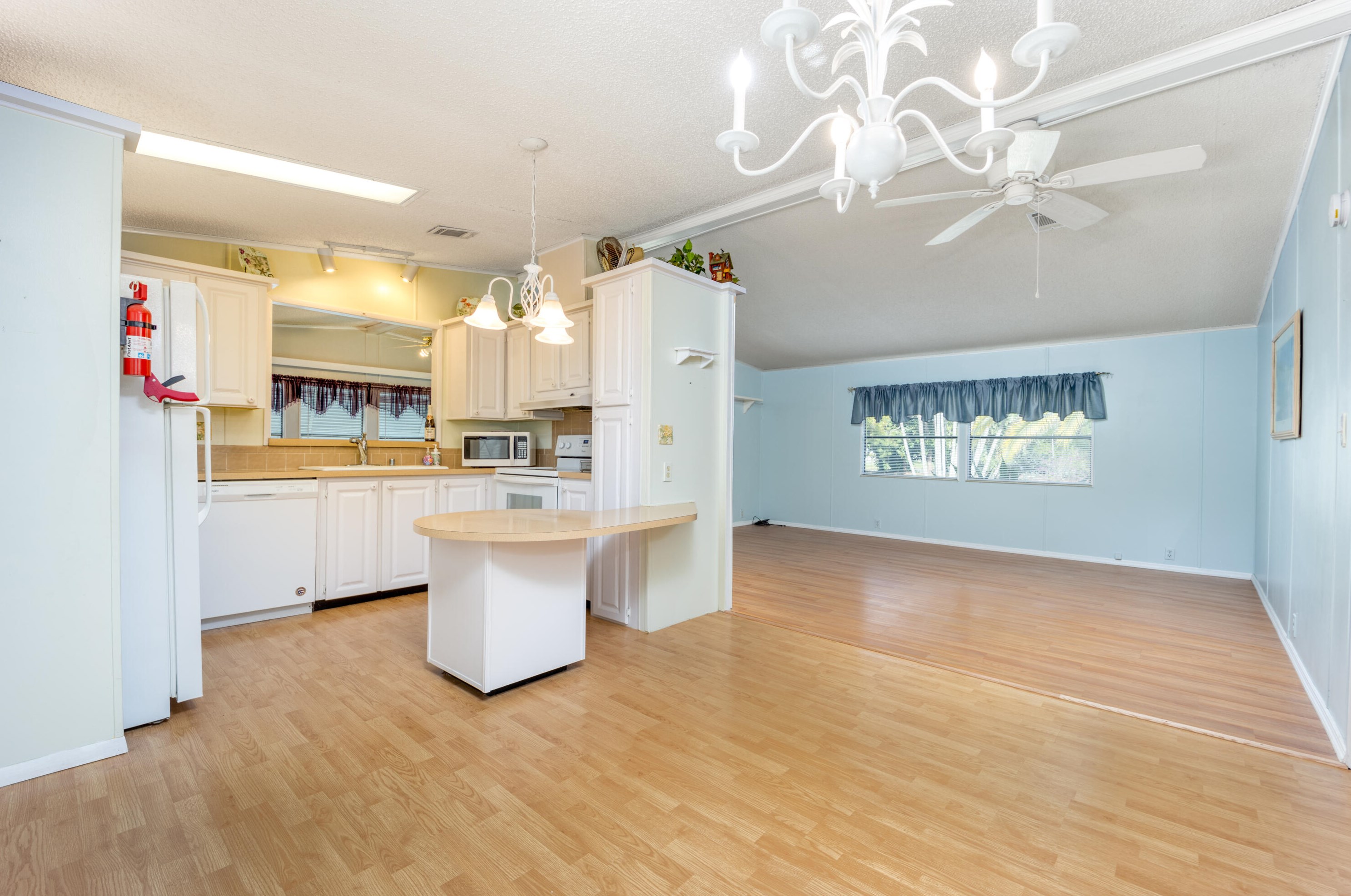 8201 Cinnamon Ln, Fort Pierce, FL 34952