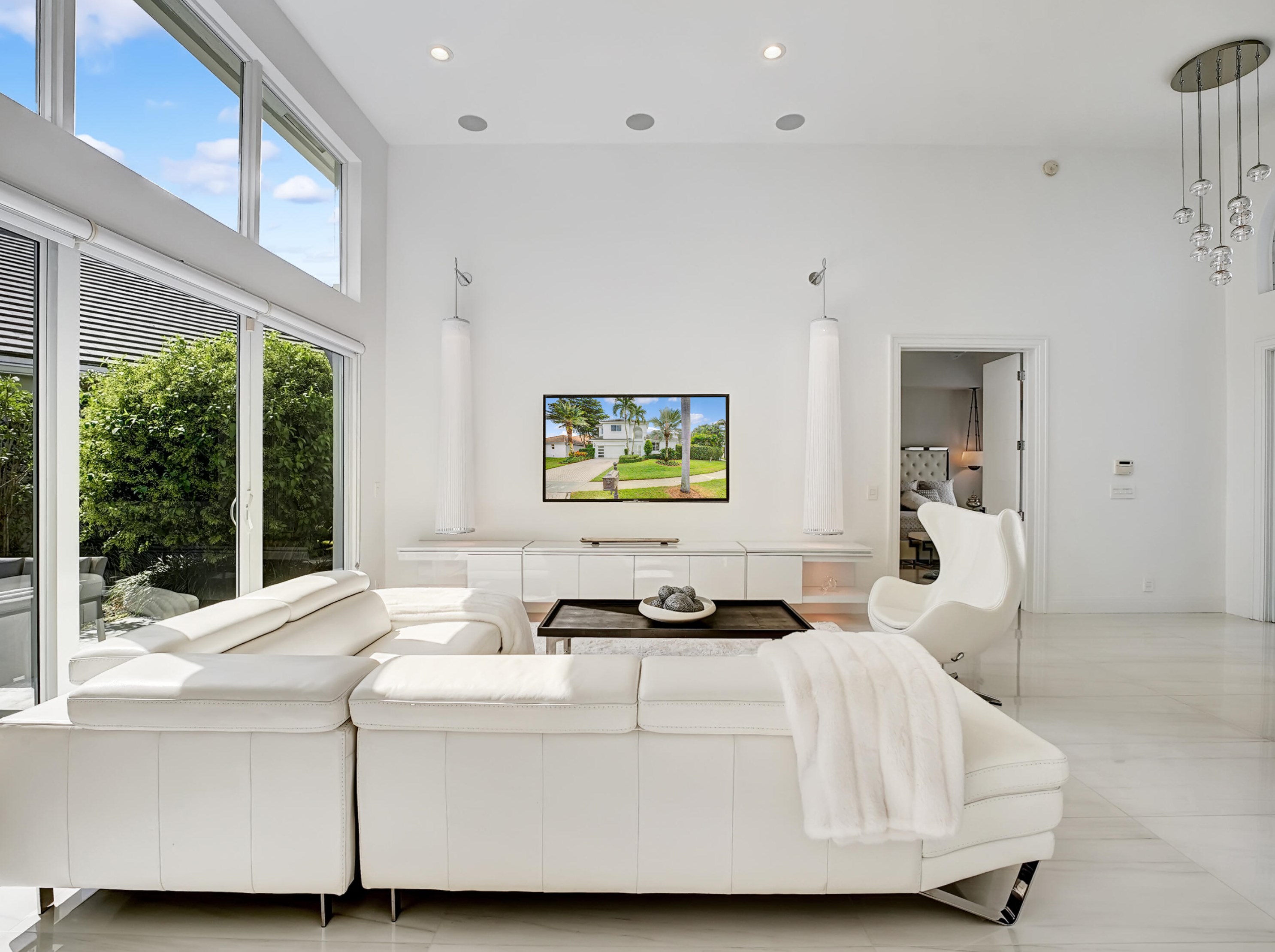 5782 Regency Cir, Boca Raton FL 33496-2760 exterior