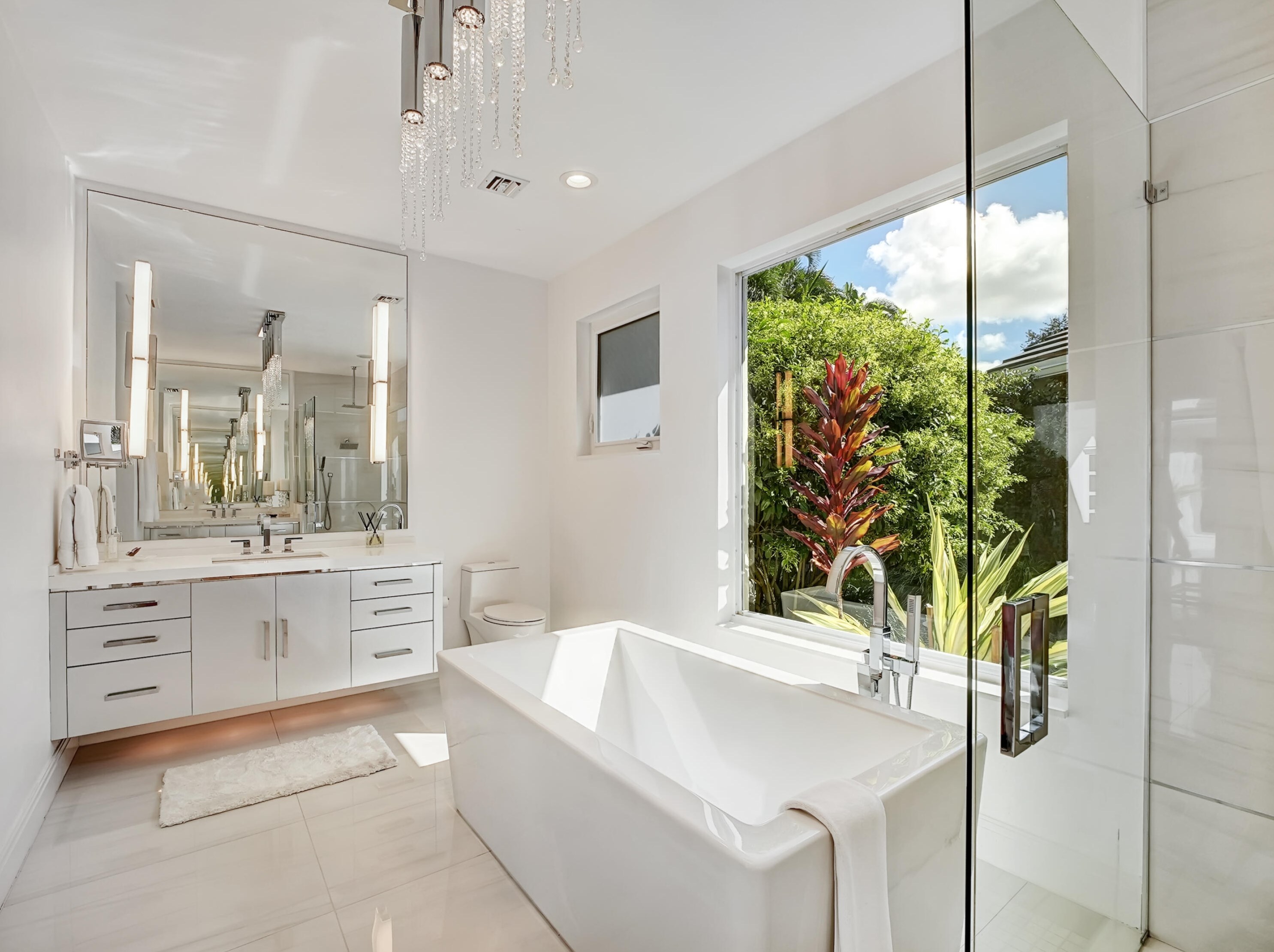 5782 Regency Cir, Boca Raton FL 33496-2760 exterior