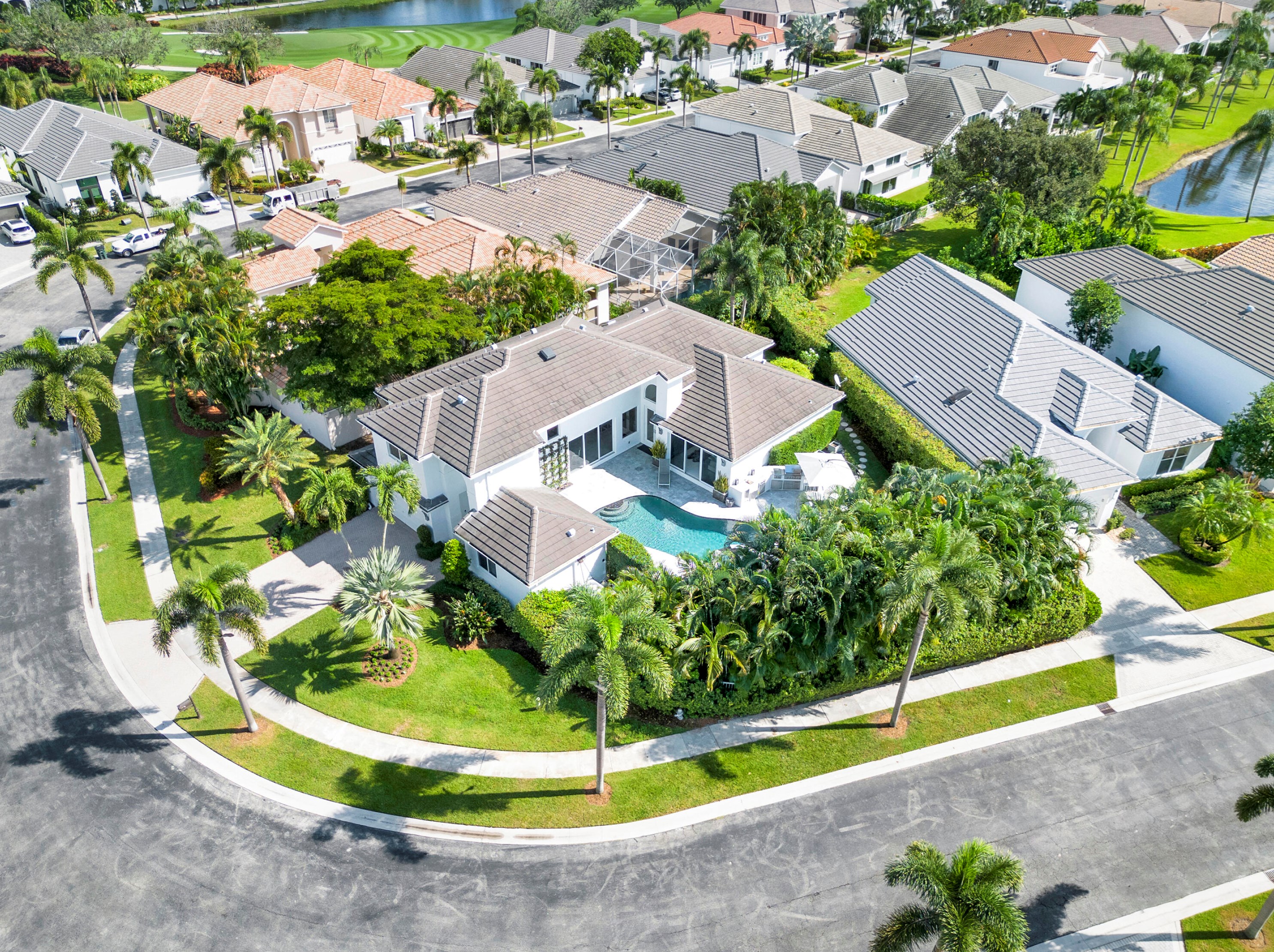 5782 Regency Cir, Boca Raton, FL 33496-2760