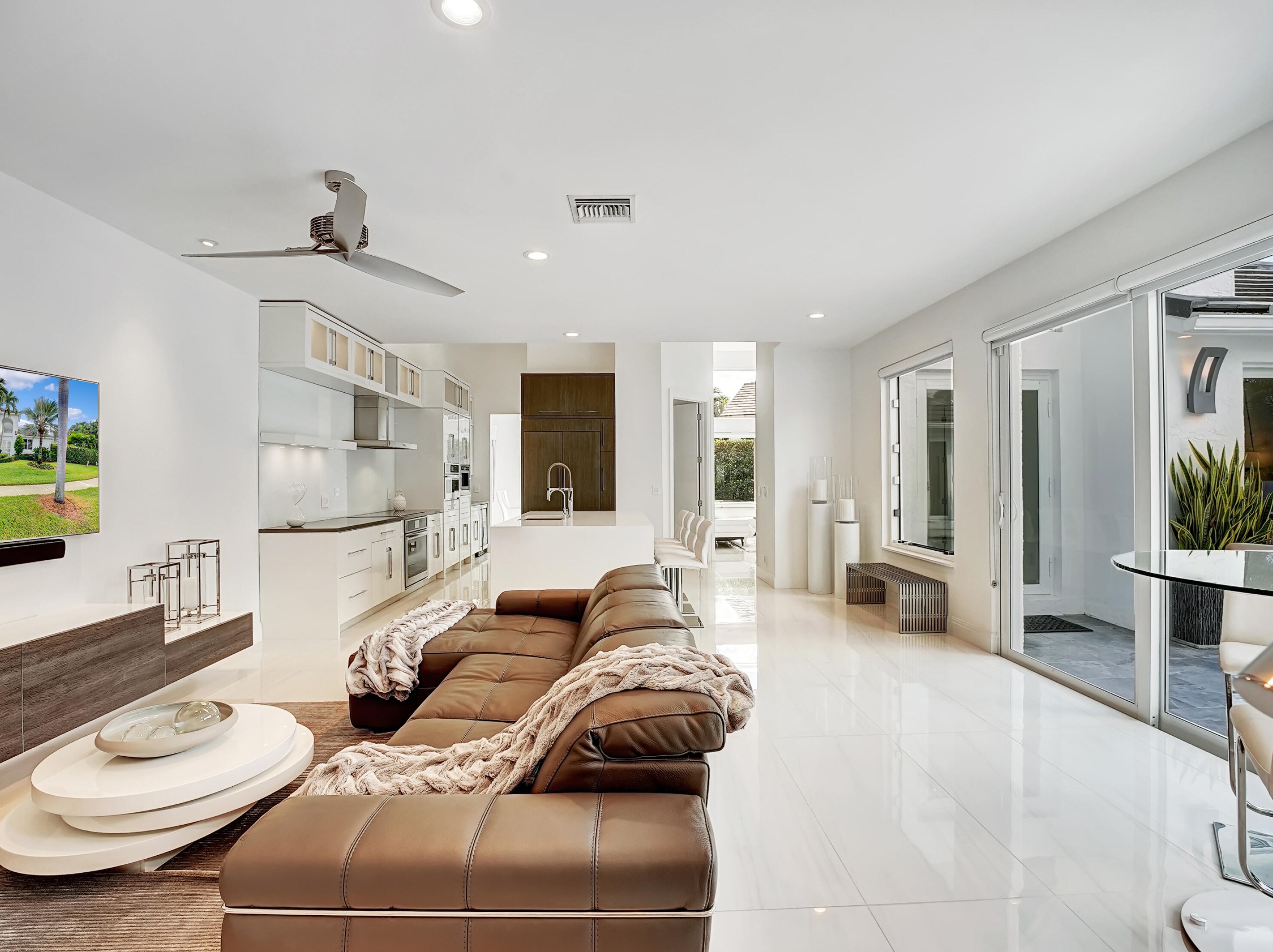 5782 Regency Cir, Boca Raton FL 33496-2760 exterior